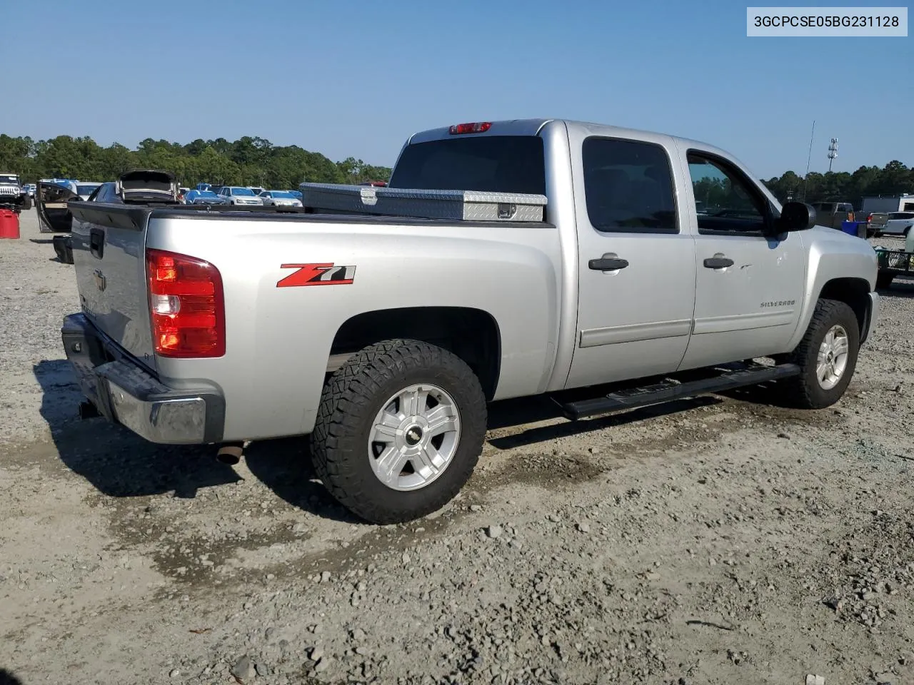 2011 Chevrolet Silverado C1500 Lt VIN: 3GCPCSE05BG231128 Lot: 75301754