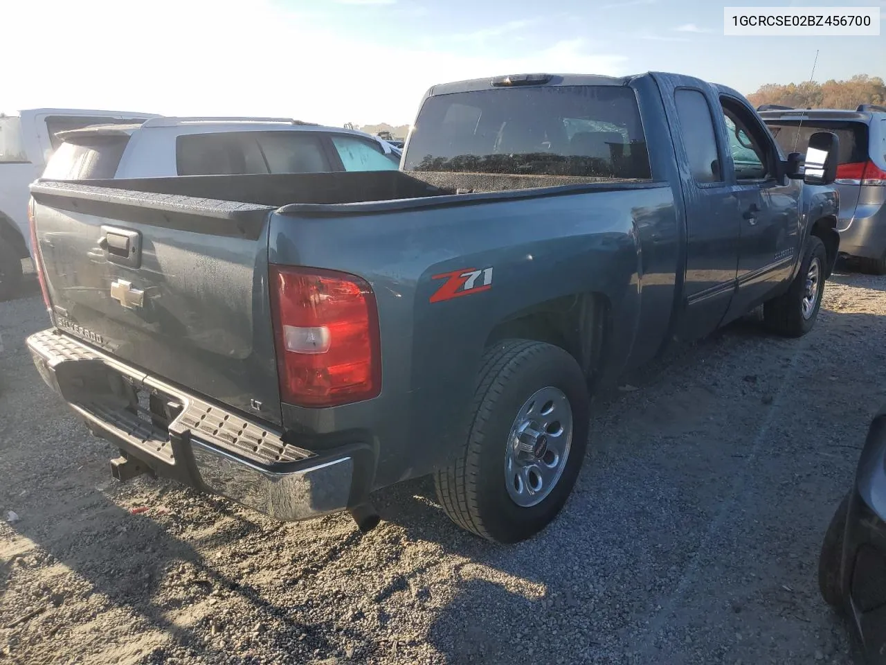 2011 Chevrolet Silverado C1500 Lt VIN: 1GCRCSE02BZ456700 Lot: 75996034