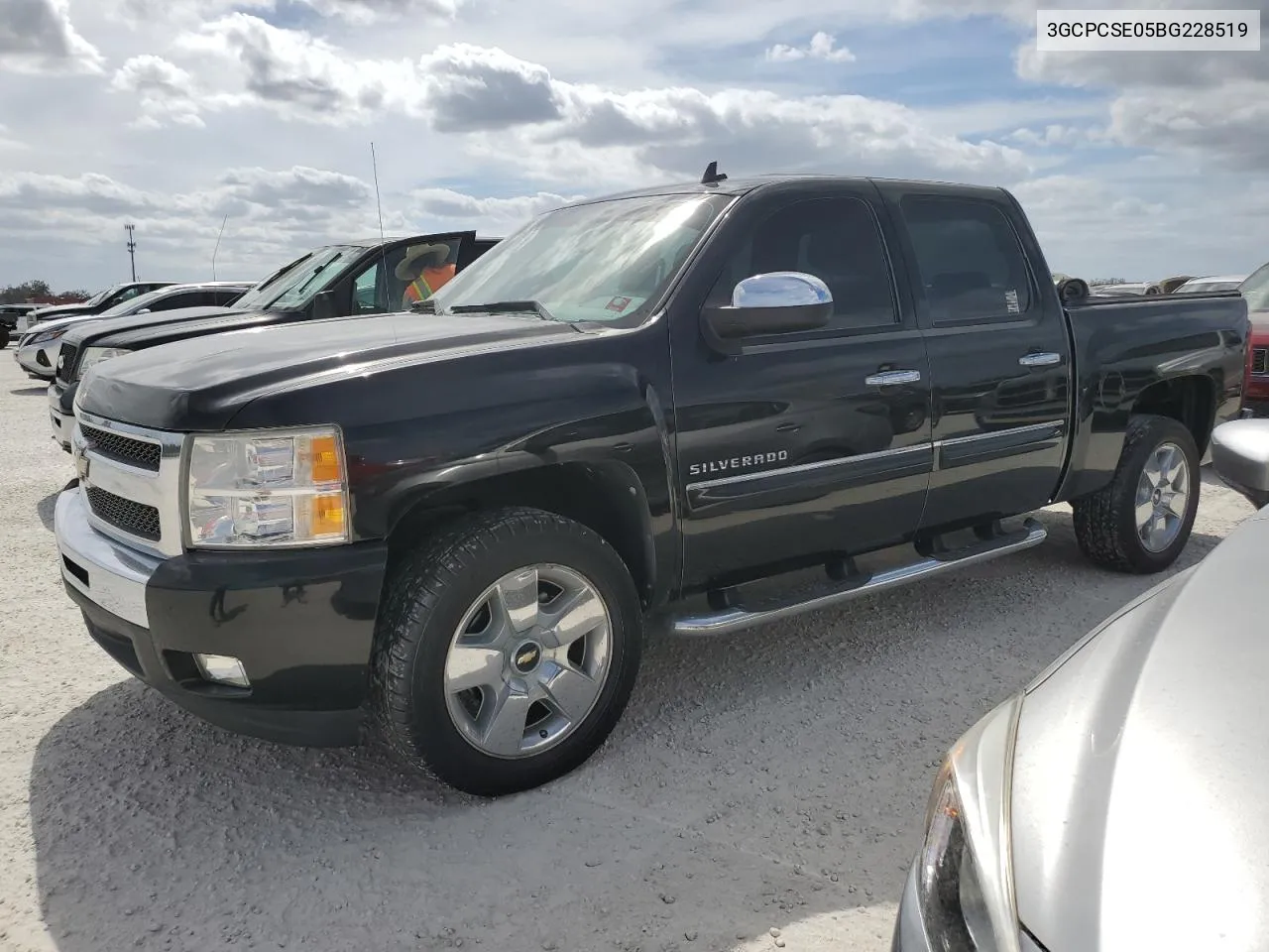 2011 Chevrolet Silverado C1500 Lt VIN: 3GCPCSE05BG228519 Lot: 76457204