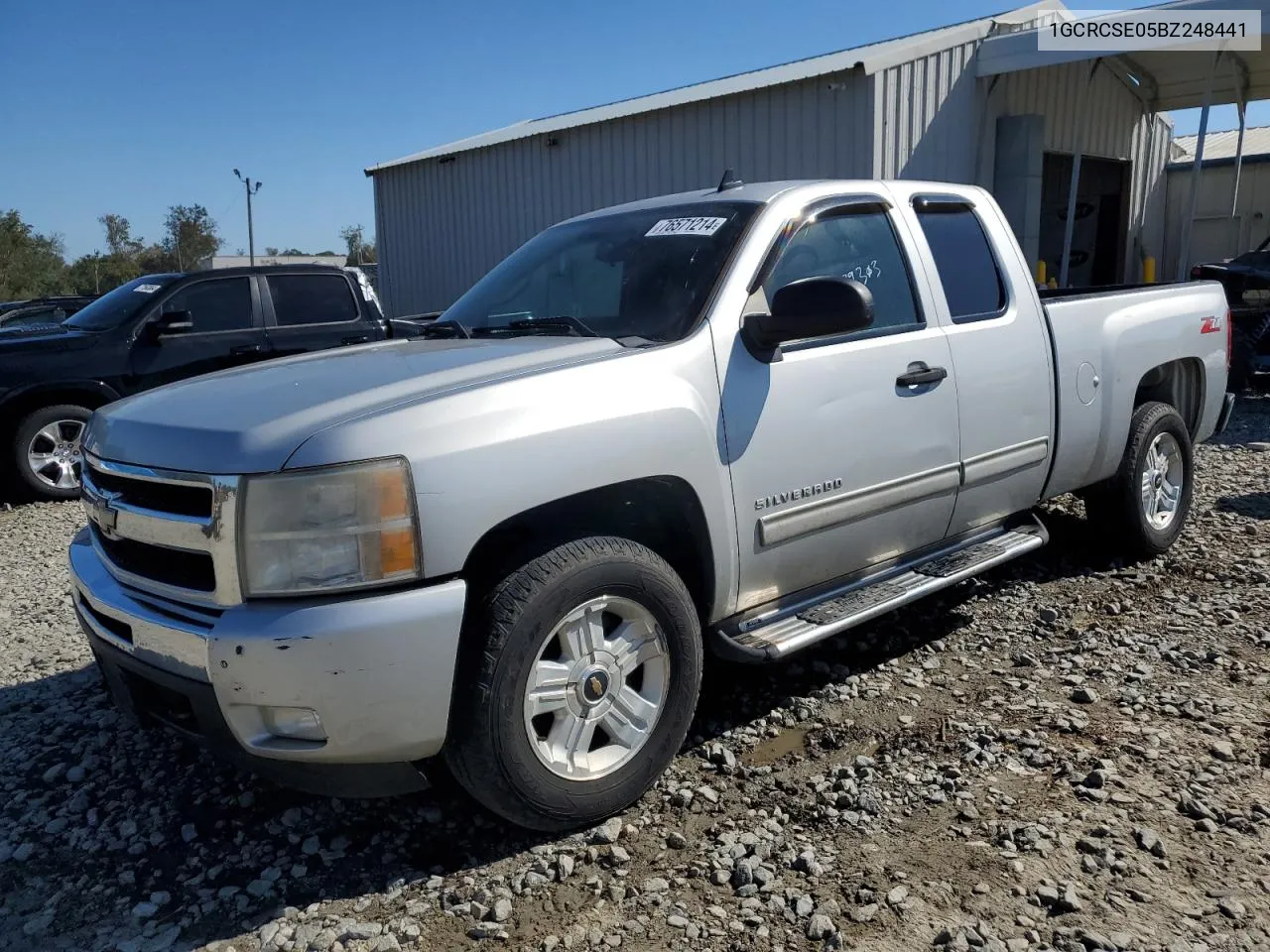 1GCRCSE05BZ248441 2011 Chevrolet Silverado C1500 Lt