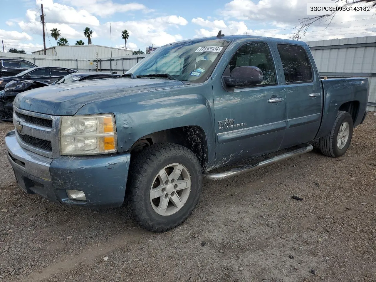 2011 Chevrolet Silverado C1500 Lt VIN: 3GCPCSE09BG143182 Lot: 77692024