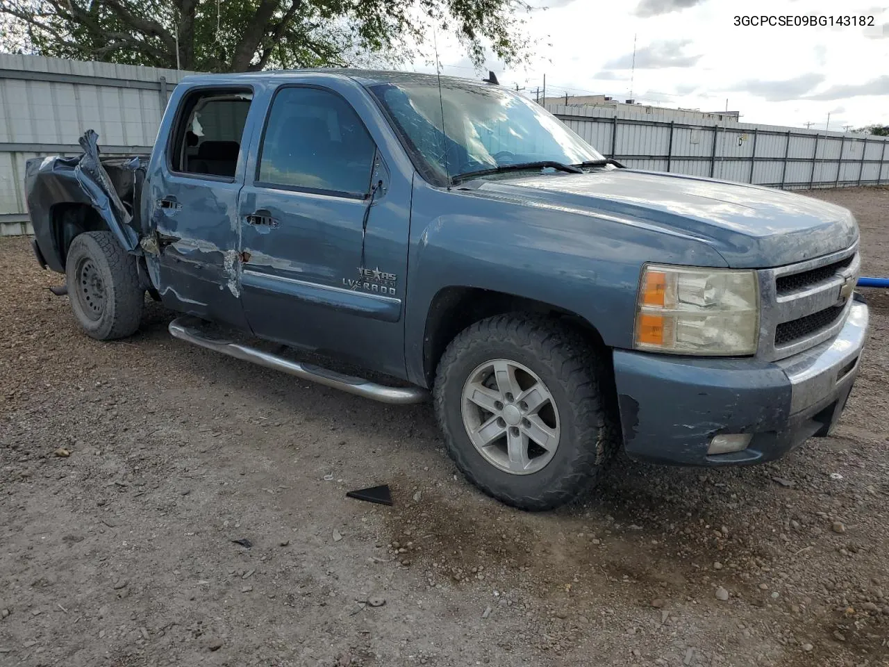 2011 Chevrolet Silverado C1500 Lt VIN: 3GCPCSE09BG143182 Lot: 77692024