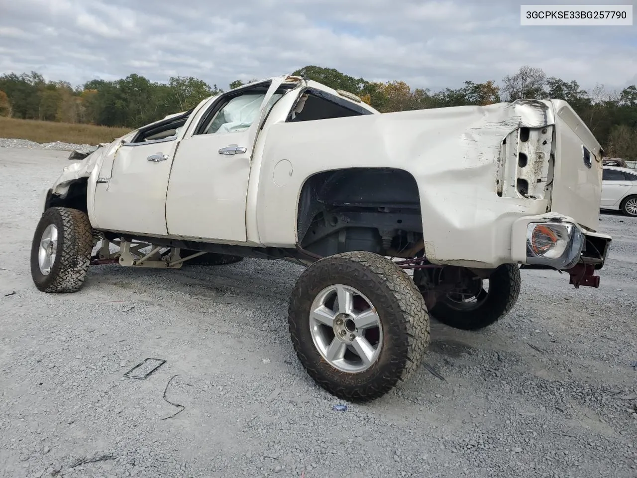 2011 Chevrolet Silverado K1500 Lt VIN: 3GCPKSE33BG257790 Lot: 79424874