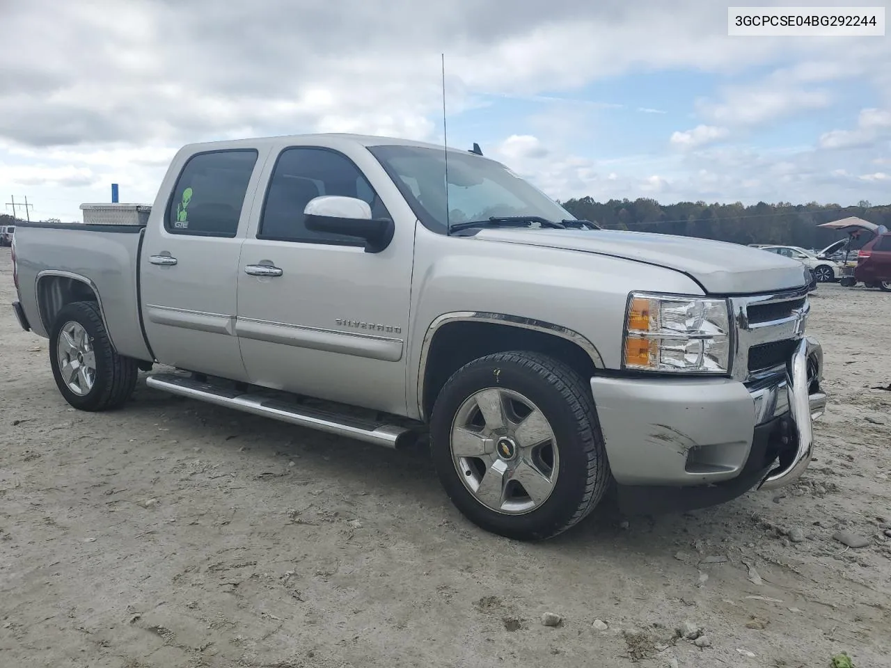 2011 Chevrolet Silverado C1500 Lt VIN: 3GCPCSE04BG292244 Lot: 79958824