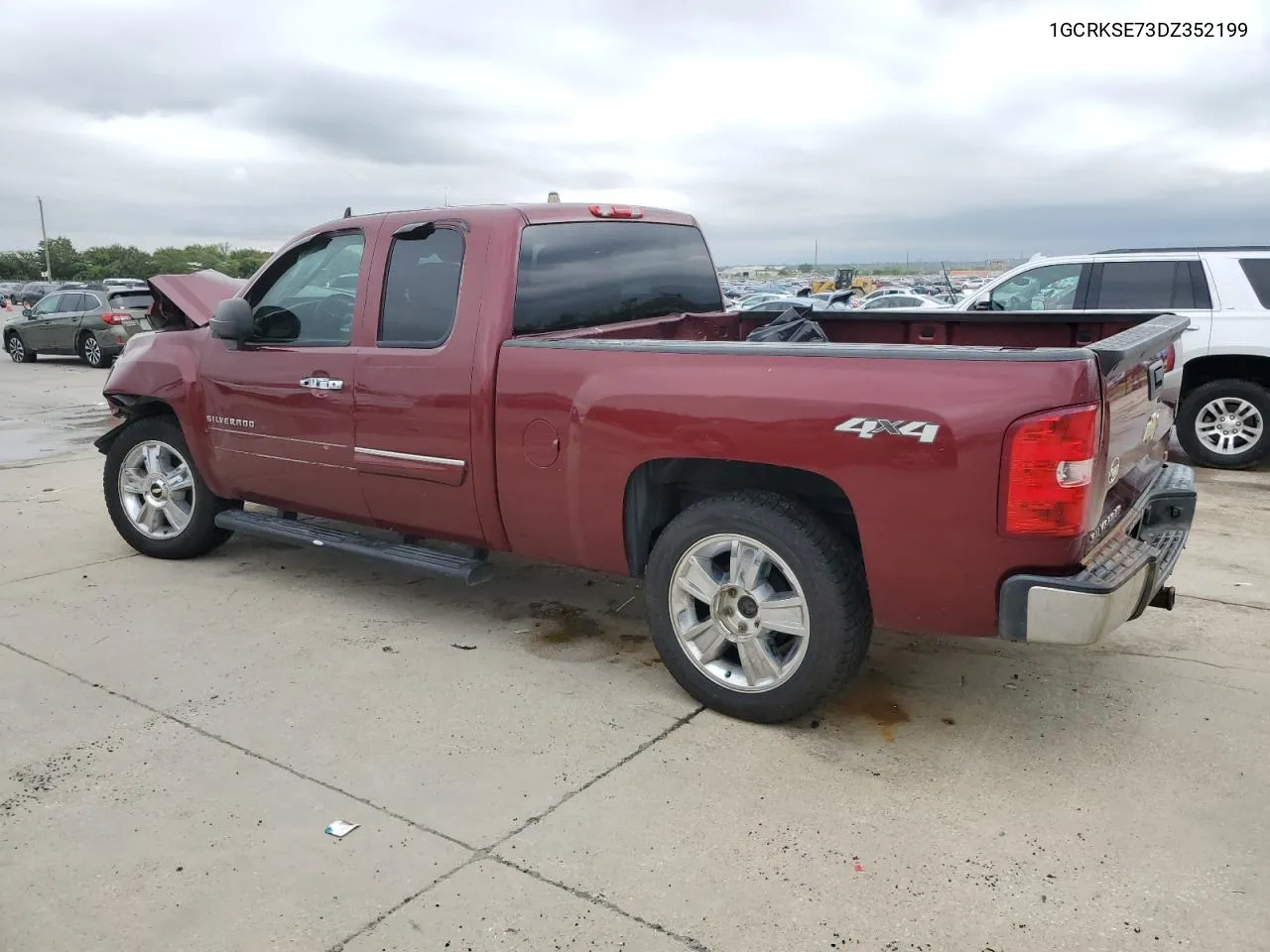 2013 Chevrolet Silverado K1500 Lt VIN: 1GCRKSE73DZ352199 Lot: 71120024