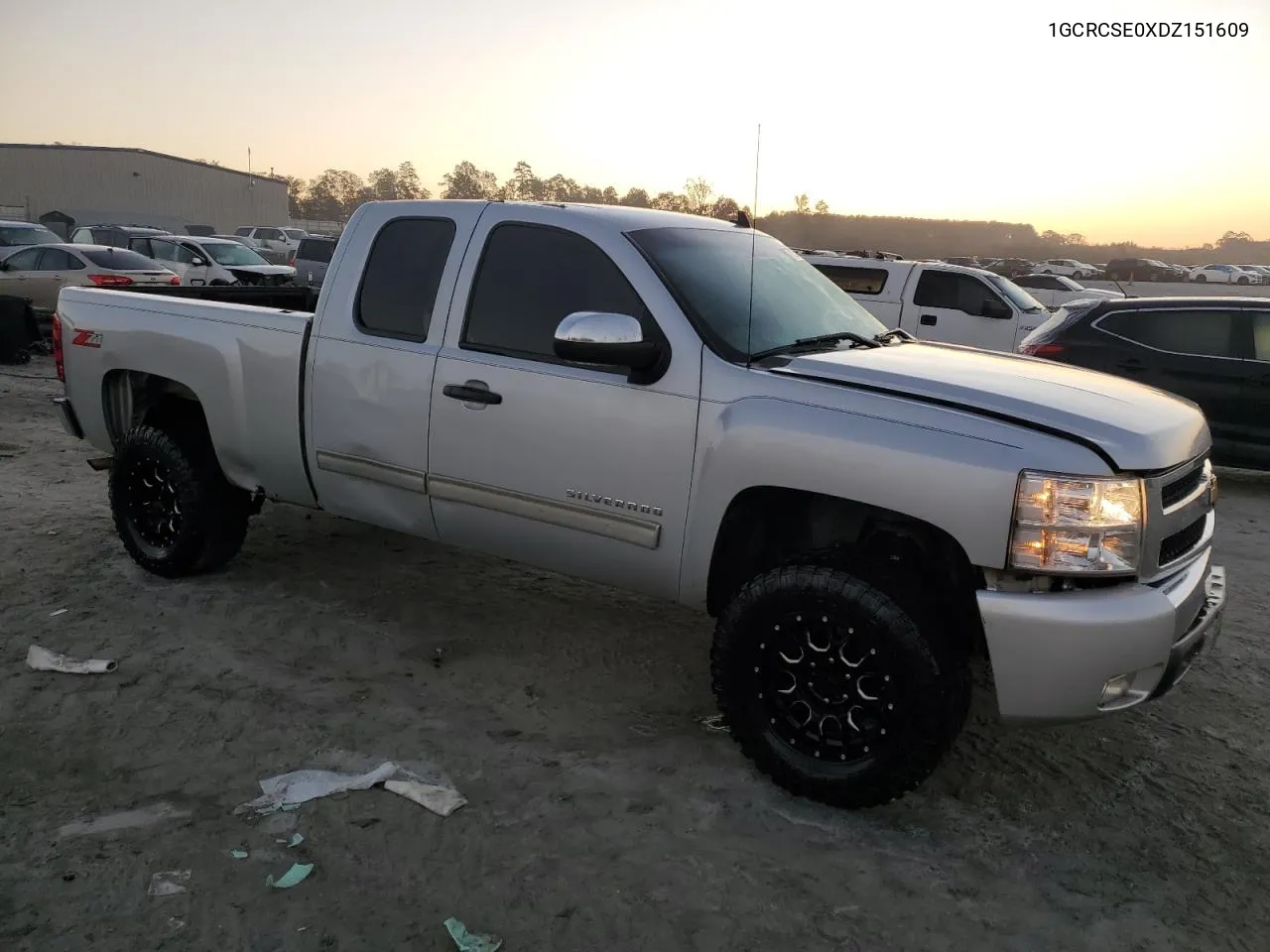 2013 Chevrolet Silverado C1500 Lt VIN: 1GCRCSE0XDZ151609 Lot: 77253394