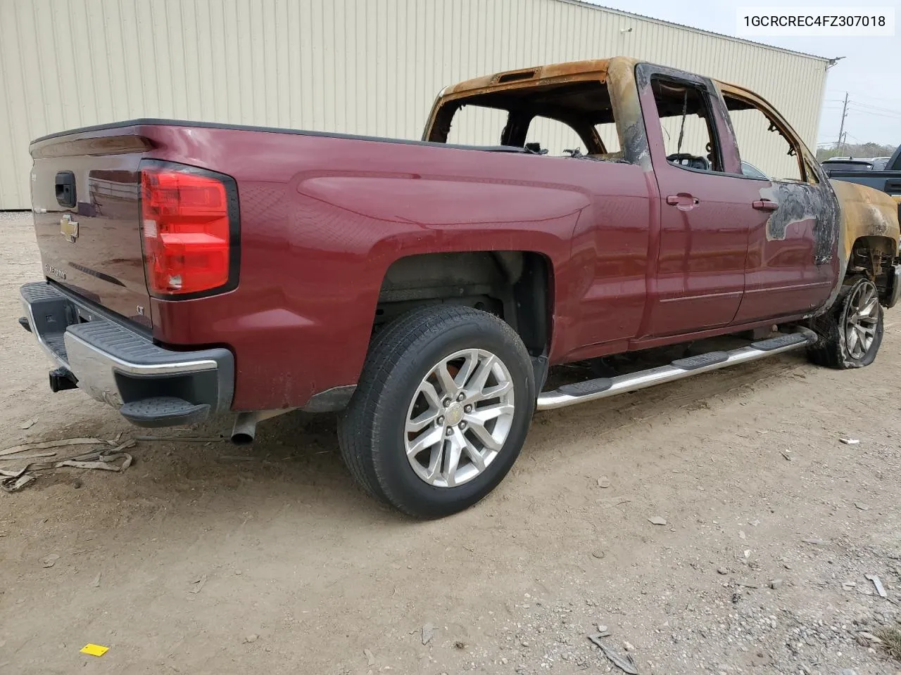 1GCRCREC4FZ307018 2015 Chevrolet Silverado C1500 Lt