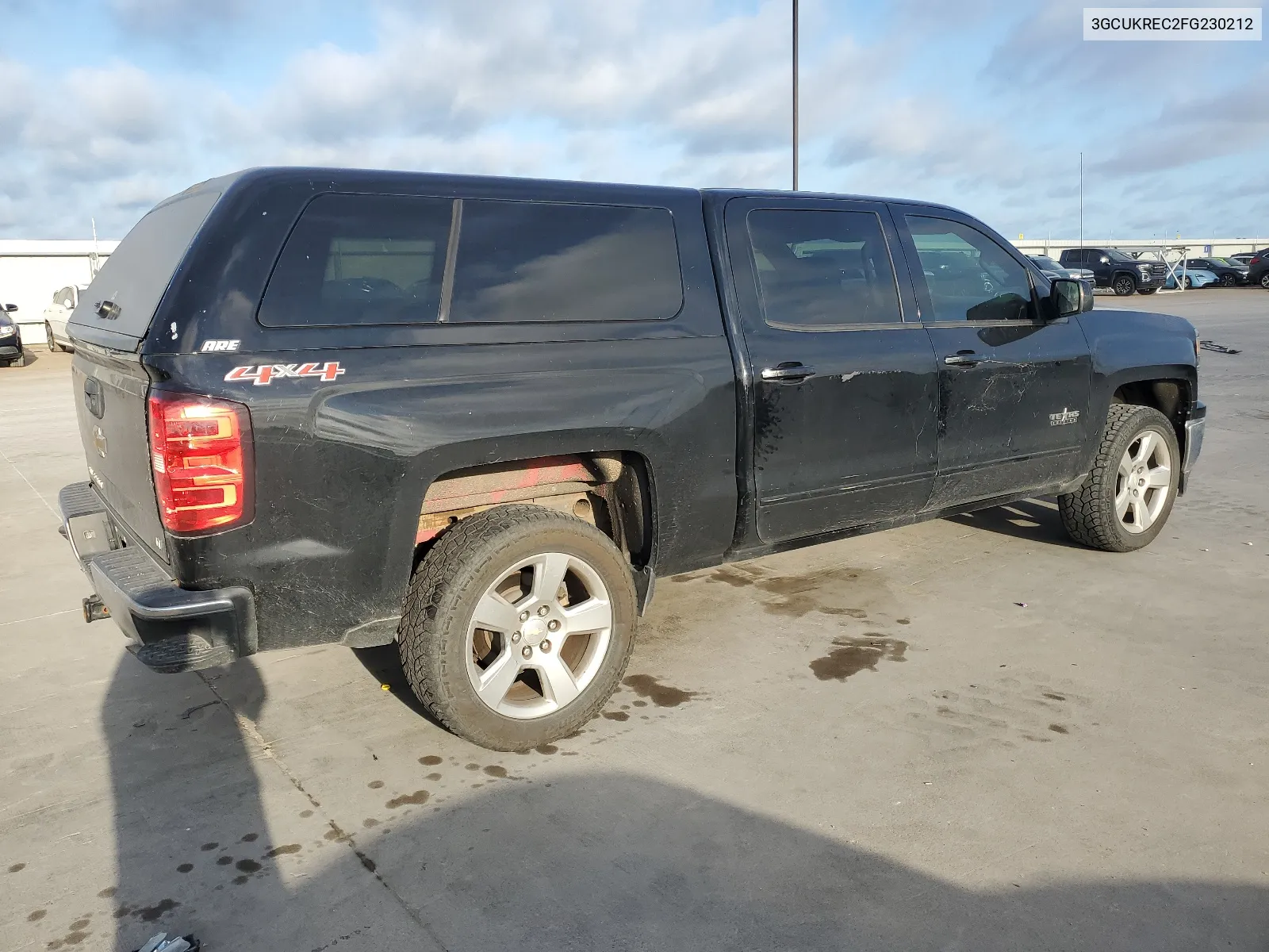 2015 Chevrolet Silverado K1500 Lt VIN: 3GCUKREC2FG230212 Lot: 59755814