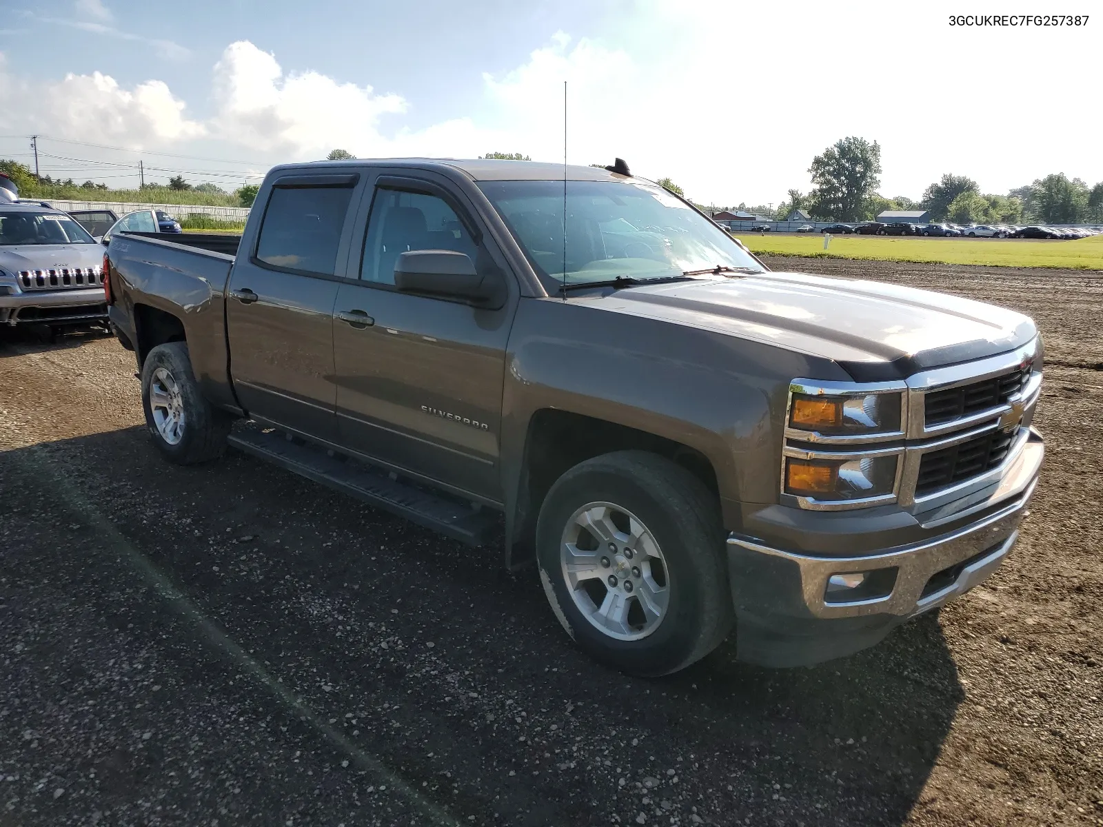 3GCUKREC7FG257387 2015 Chevrolet Silverado K1500 Lt