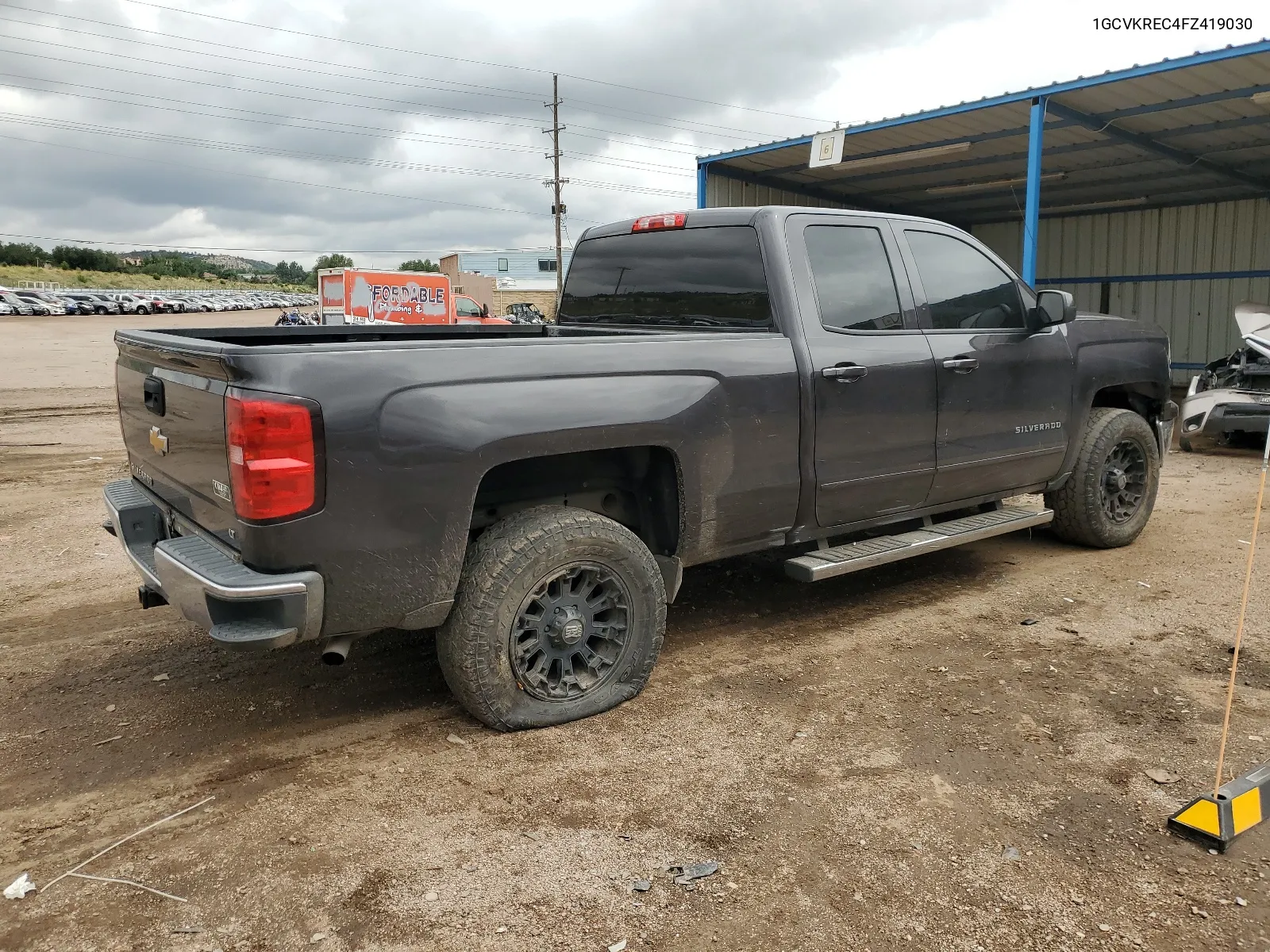 1GCVKREC4FZ419030 2015 Chevrolet Silverado K1500 Lt