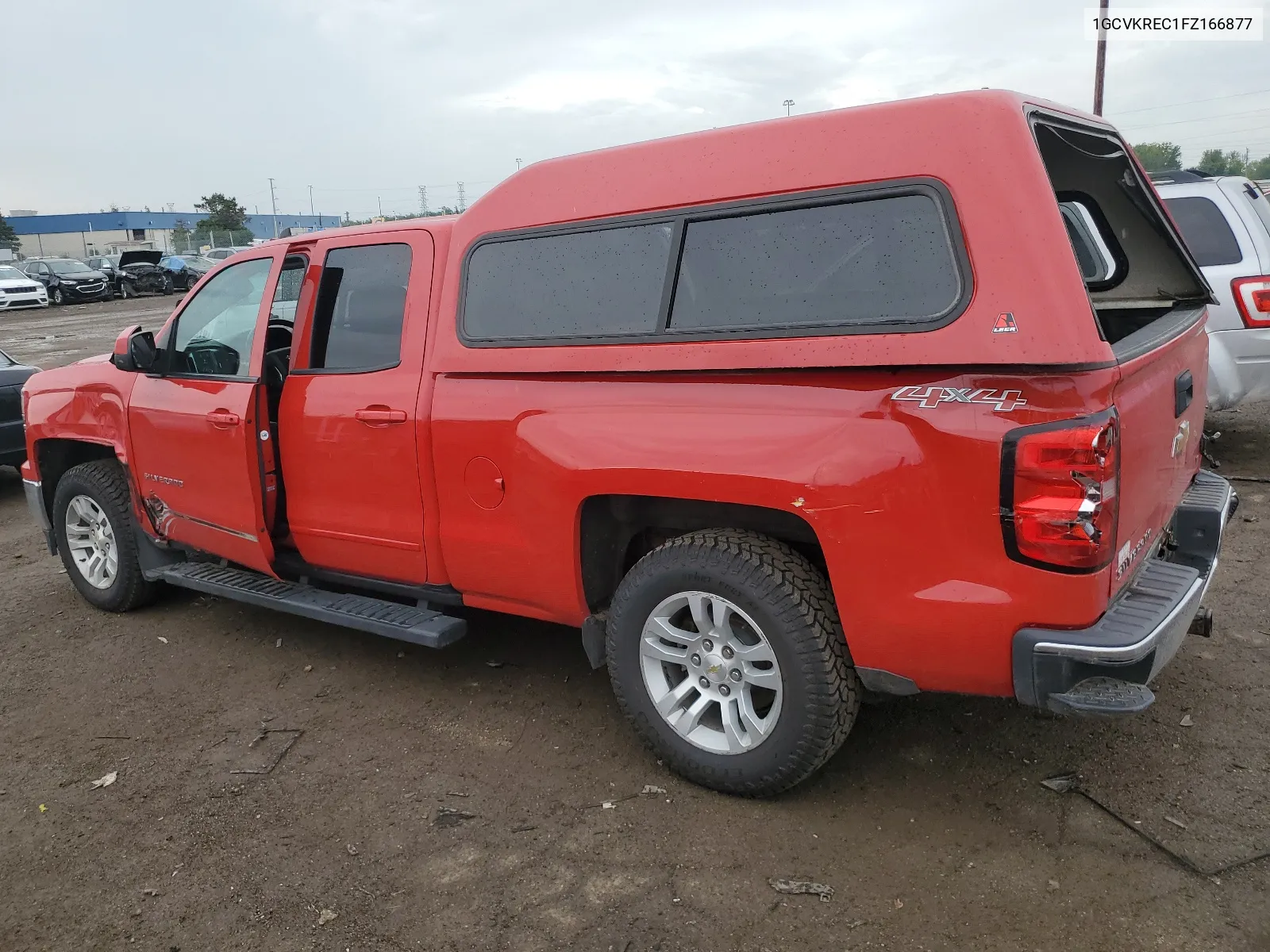 1GCVKREC1FZ166877 2015 Chevrolet Silverado K1500 Lt