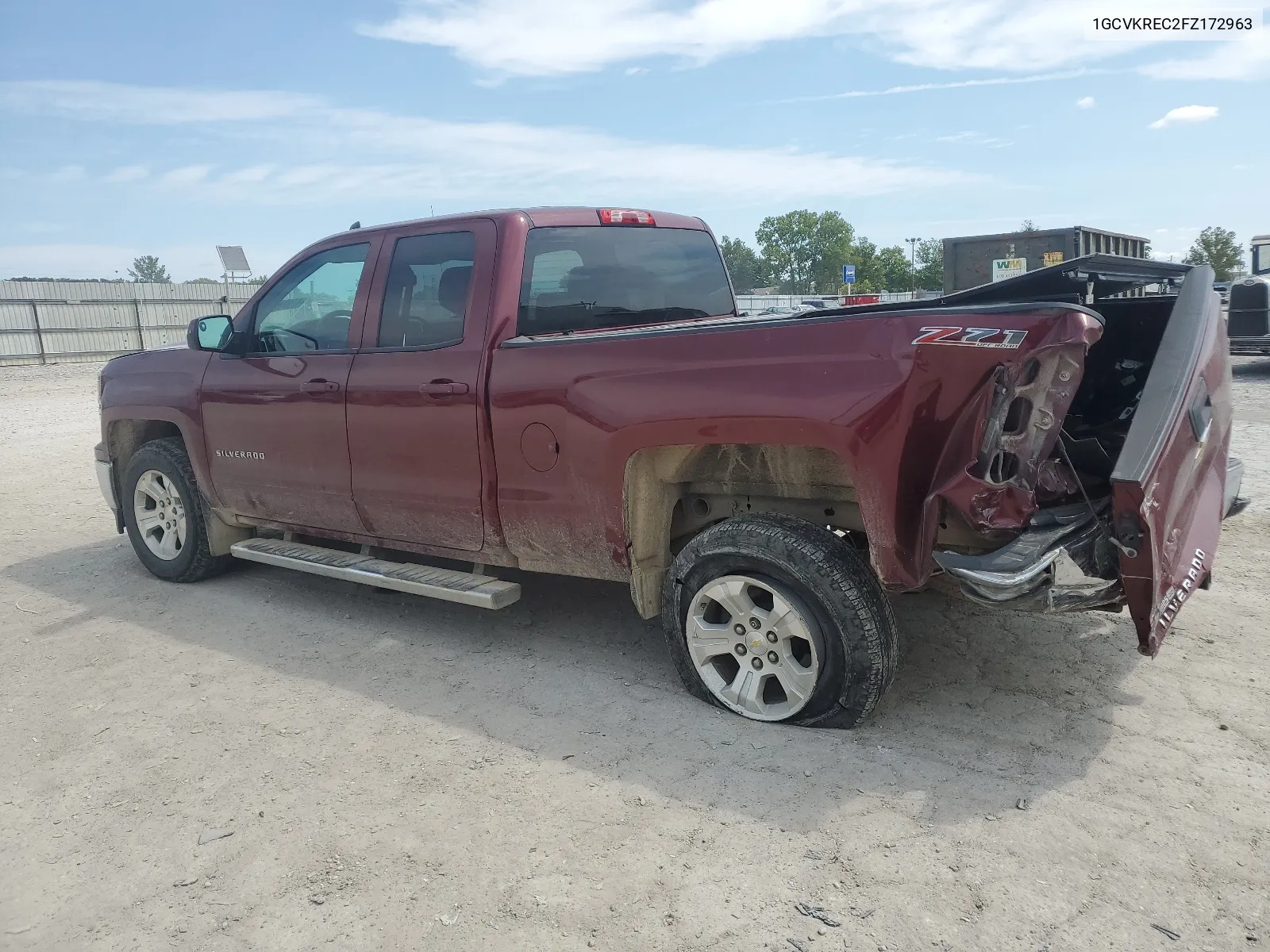 1GCVKREC2FZ172963 2015 Chevrolet Silverado K1500 Lt