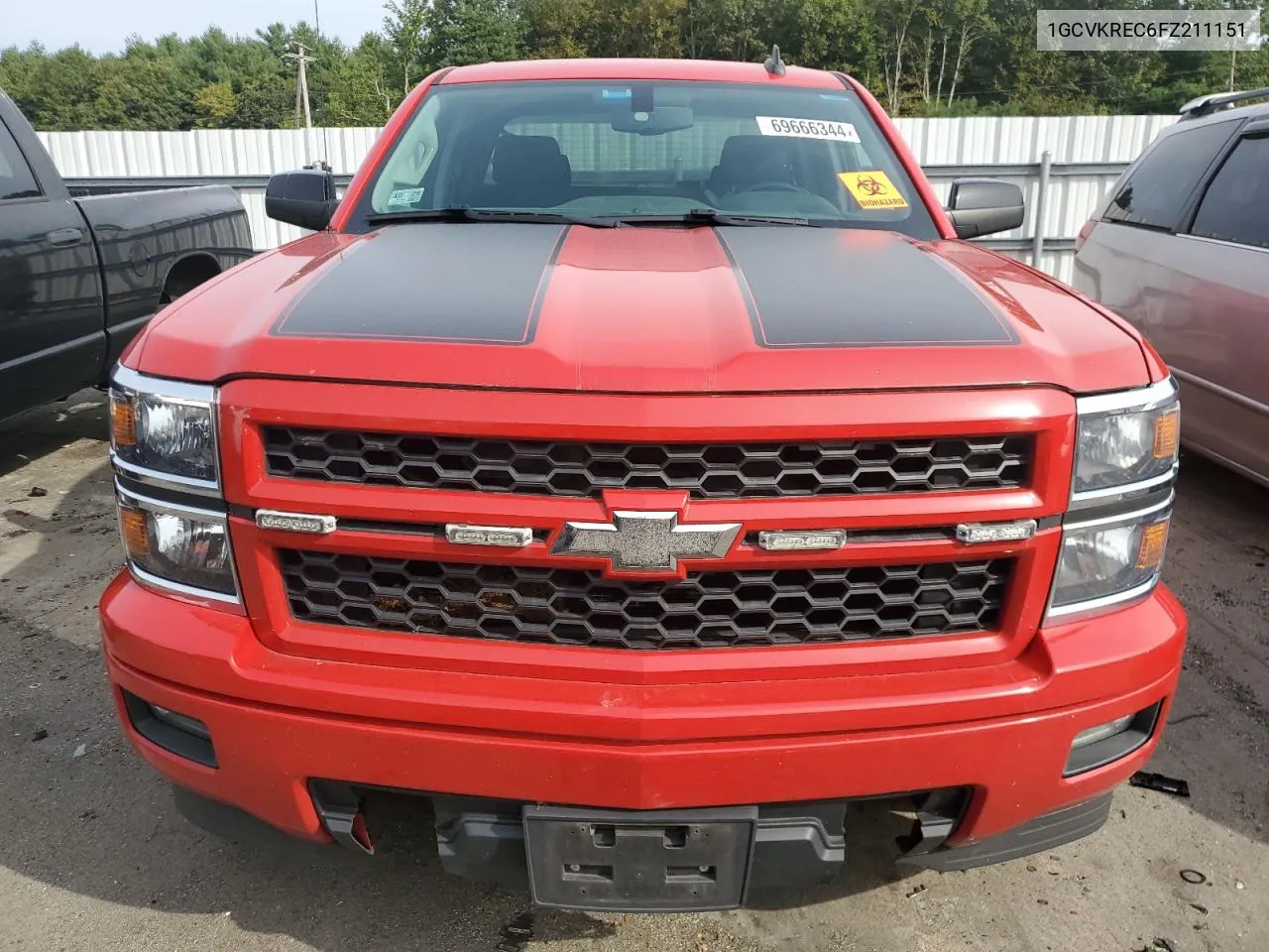 1GCVKREC6FZ211151 2015 Chevrolet Silverado K1500 Lt