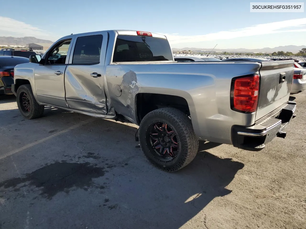 2015 Chevrolet Silverado K1500 Lt VIN: 3GCUKREH5FG351957 Lot: 72024404