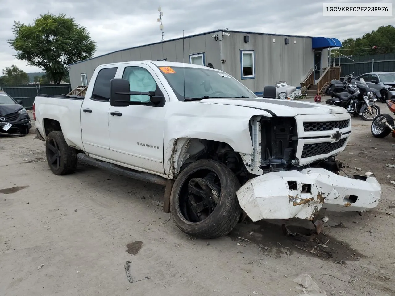 1GCVKREC2FZ238976 2015 Chevrolet Silverado K1500 Lt