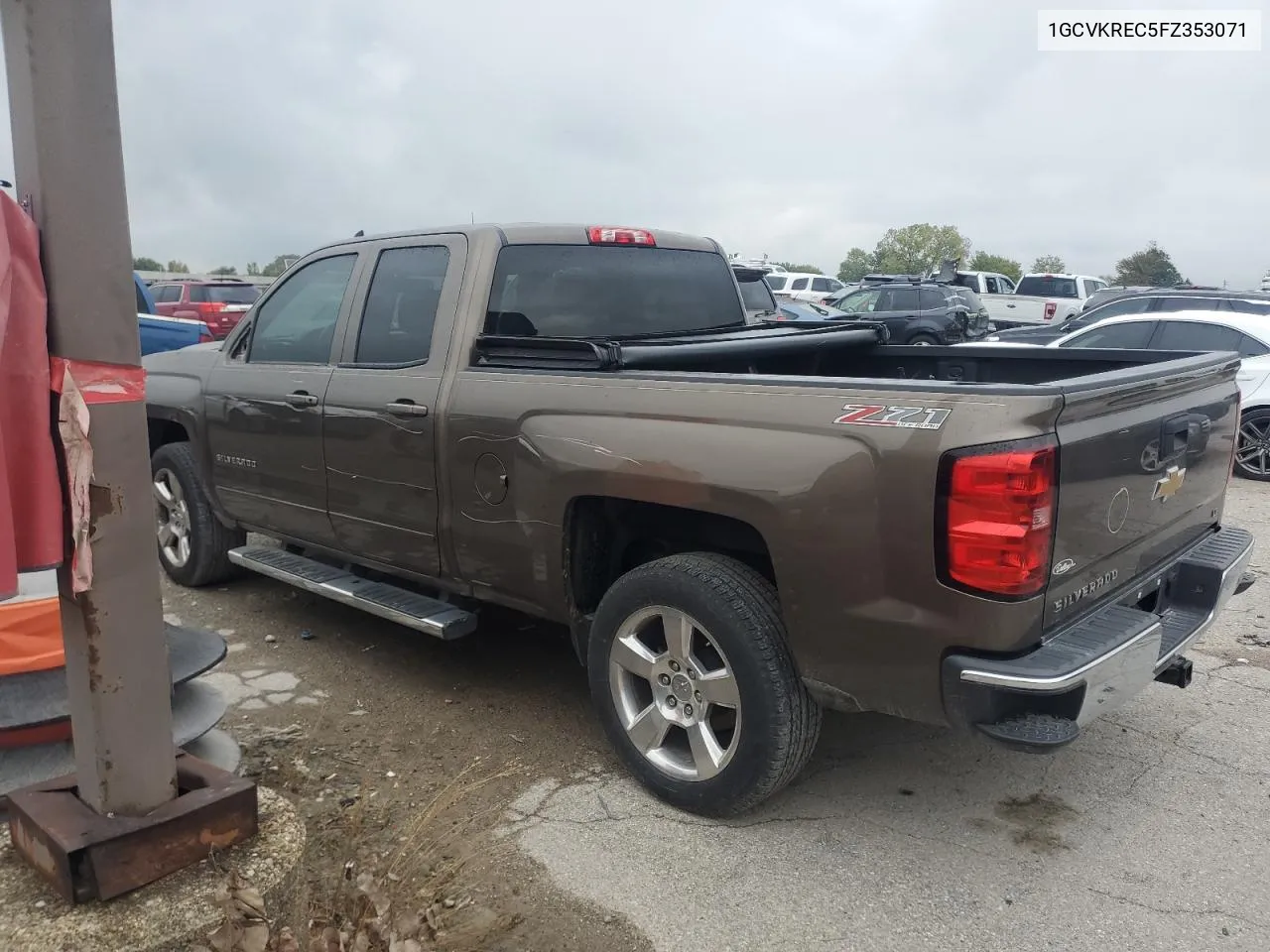 2015 Chevrolet Silverado K1500 Lt VIN: 1GCVKREC5FZ353071 Lot: 72501734