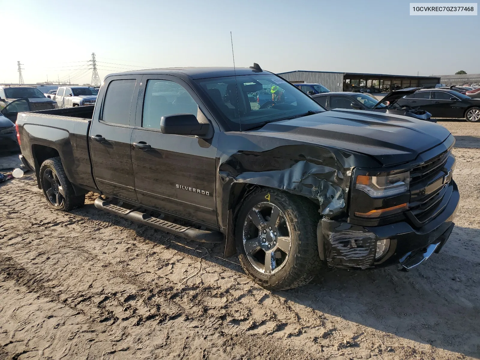 1GCVKREC7GZ377468 2016 Chevrolet Silverado K1500 Lt