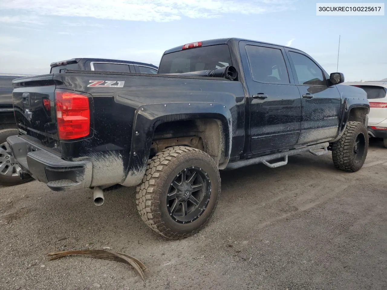 3GCUKREC1GG225617 2016 Chevrolet Silverado K1500 Lt