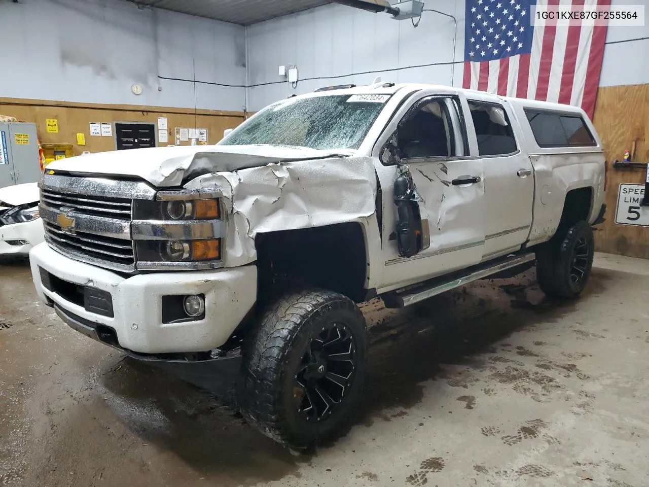 2016 Chevrolet Silverado K2500 High Country VIN: 1GC1KXE87GF255564 Lot: 77642034