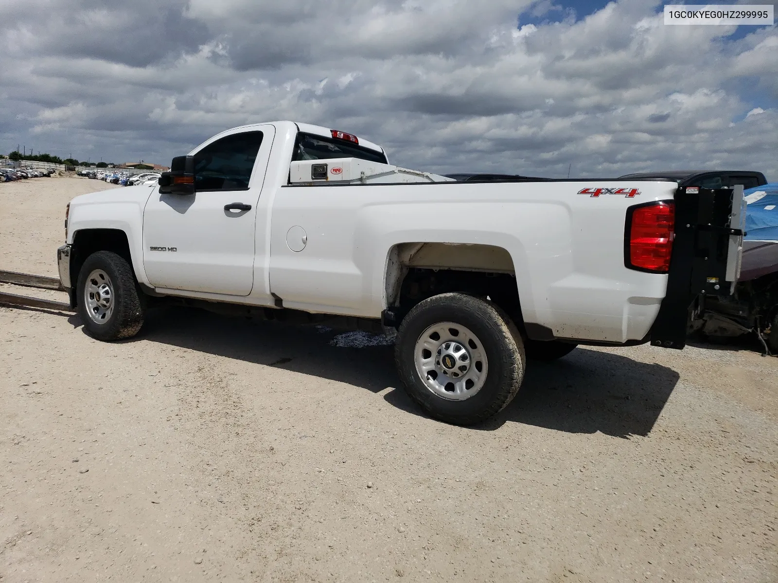 2017 Chevrolet Silverado K3500 VIN: 1GC0KYEG0HZ299995 Lot: 54414794