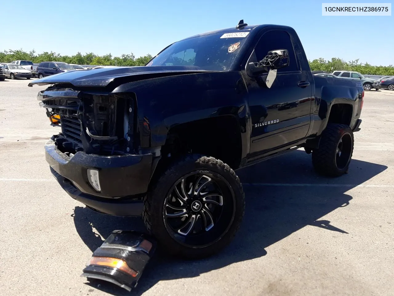 1GCNKREC1HZ386975 2017 Chevrolet Silverado K1500 Lt