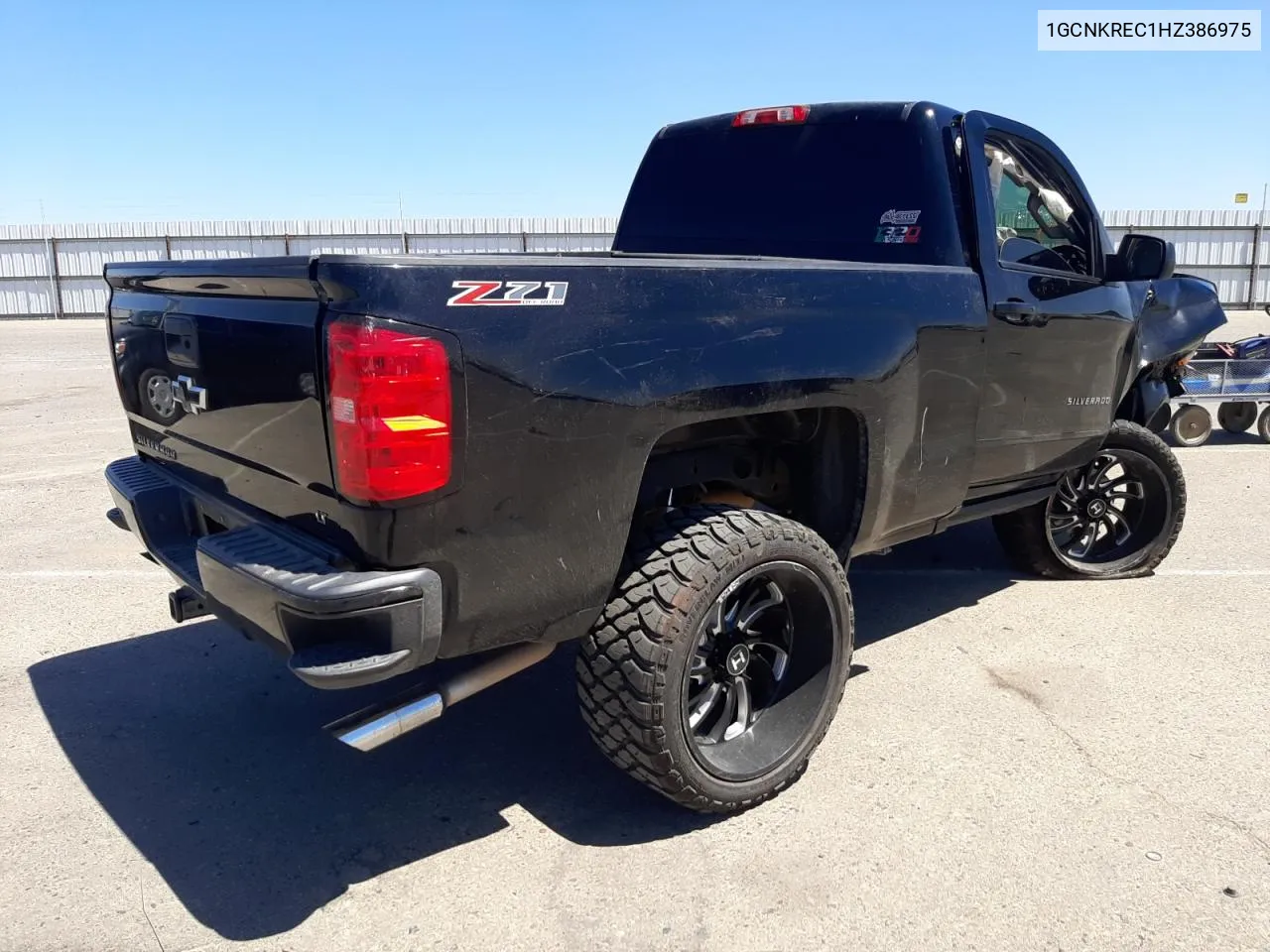 1GCNKREC1HZ386975 2017 Chevrolet Silverado K1500 Lt