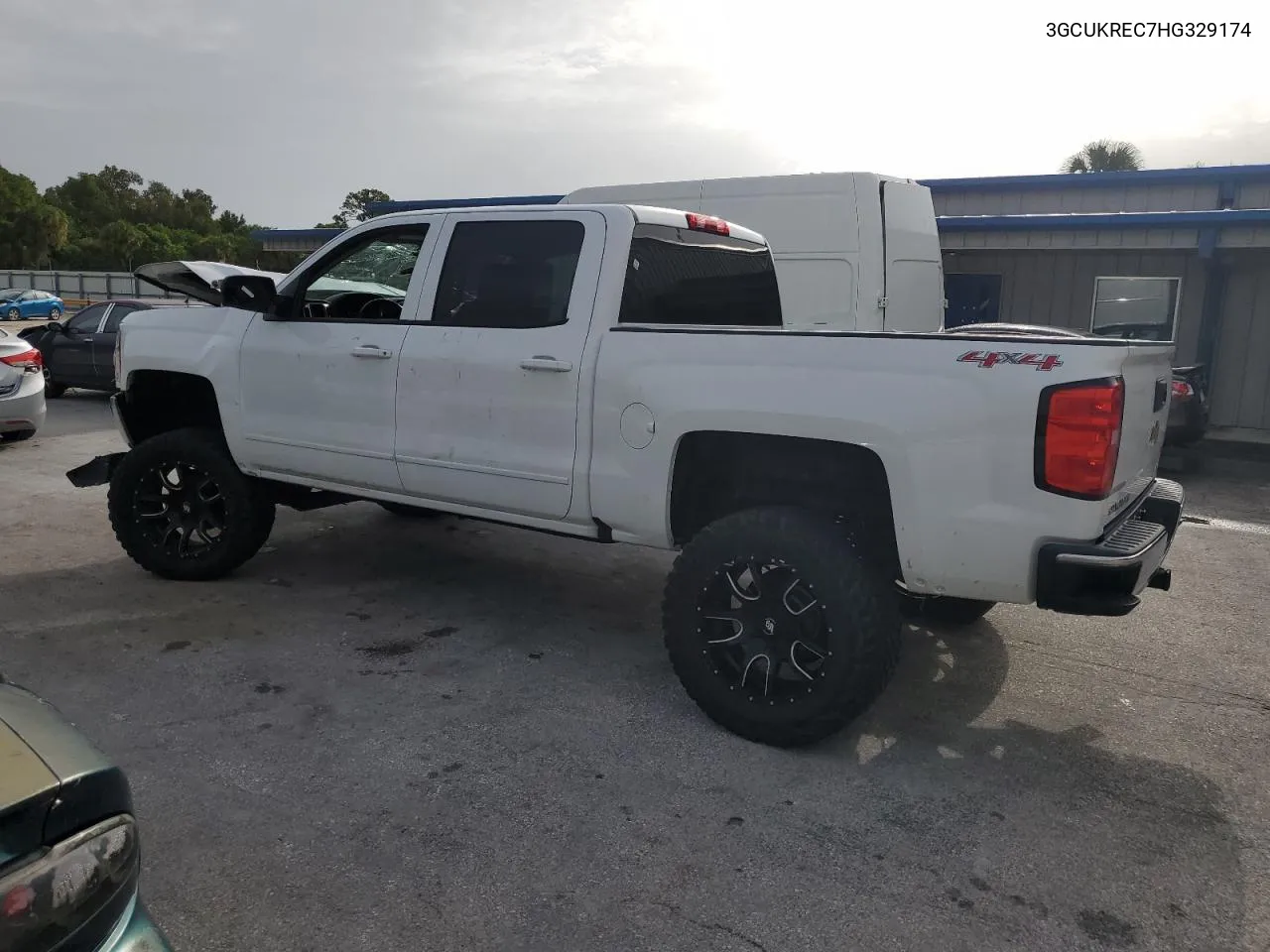 2017 Chevrolet Silverado K1500 Lt VIN: 3GCUKREC7HG329174 Lot: 61952834