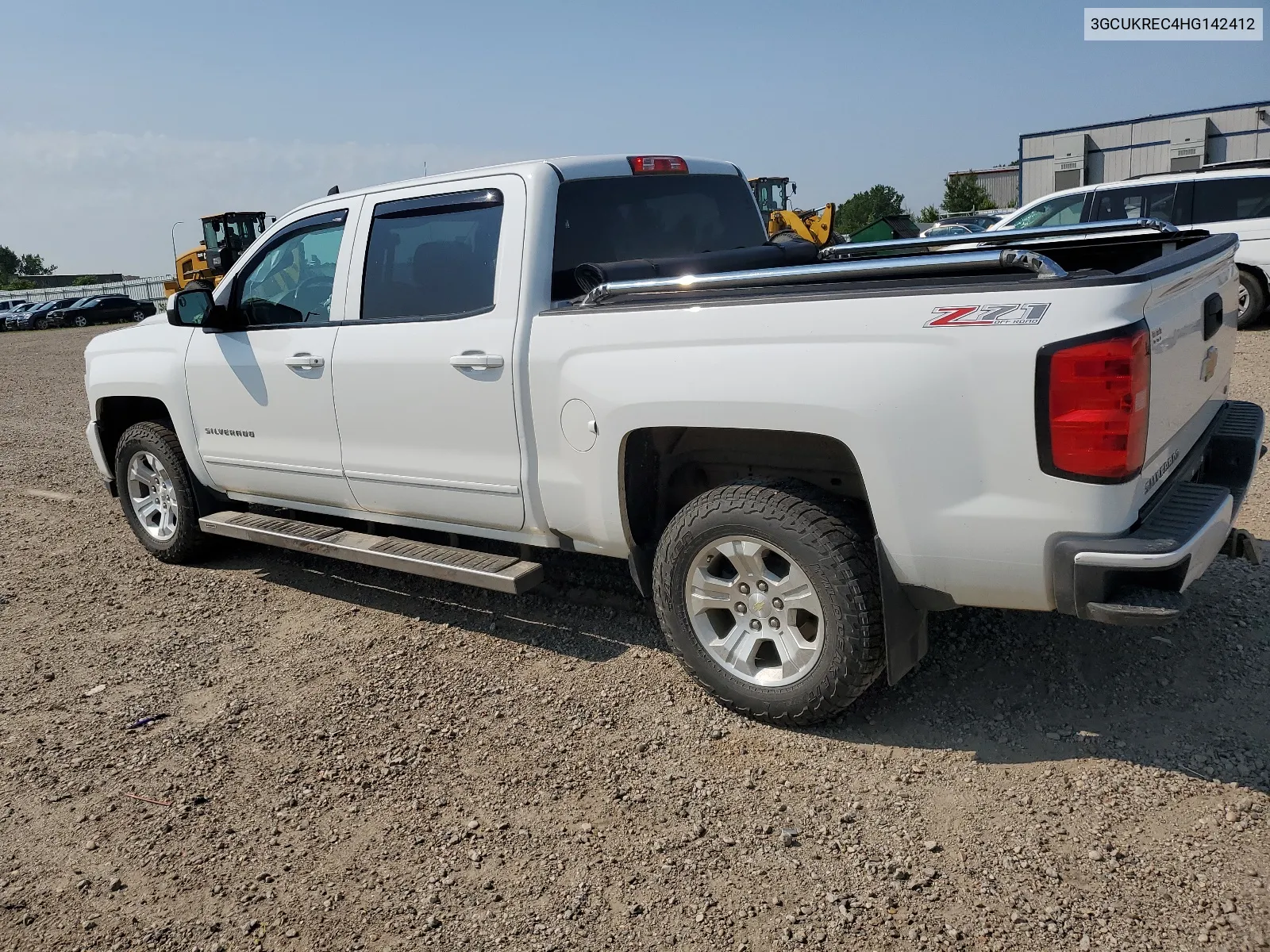 2017 Chevrolet Silverado K1500 Lt VIN: 3GCUKREC4HG142412 Lot: 62030214