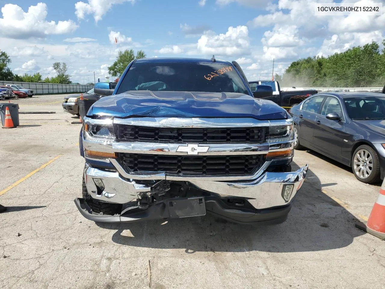 2017 Chevrolet Silverado K1500 Lt VIN: 1GCVKREH0HZ152242 Lot: 62138444