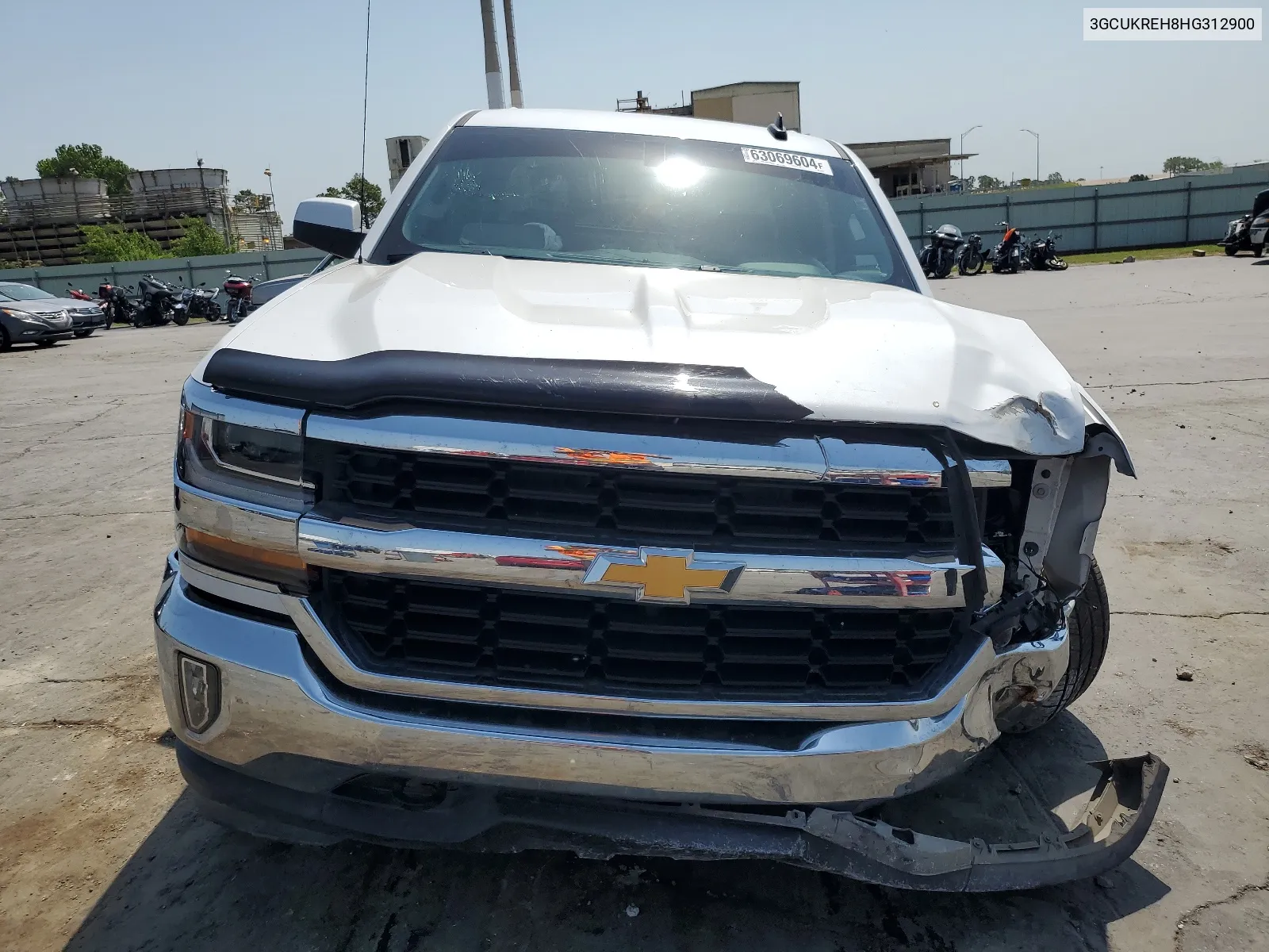 3GCUKREH8HG312900 2017 Chevrolet Silverado K1500 Lt