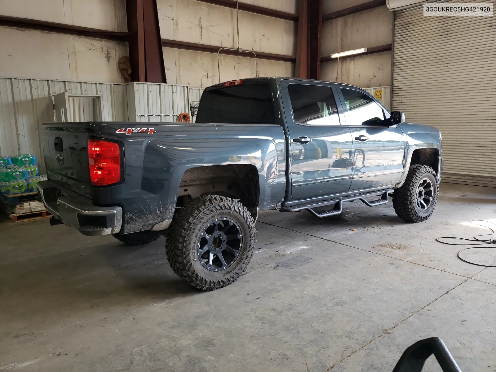 2017 Chevrolet Silverado K1500 Lt VIN: 3GCUKREC5HG421920 Lot: 63111074