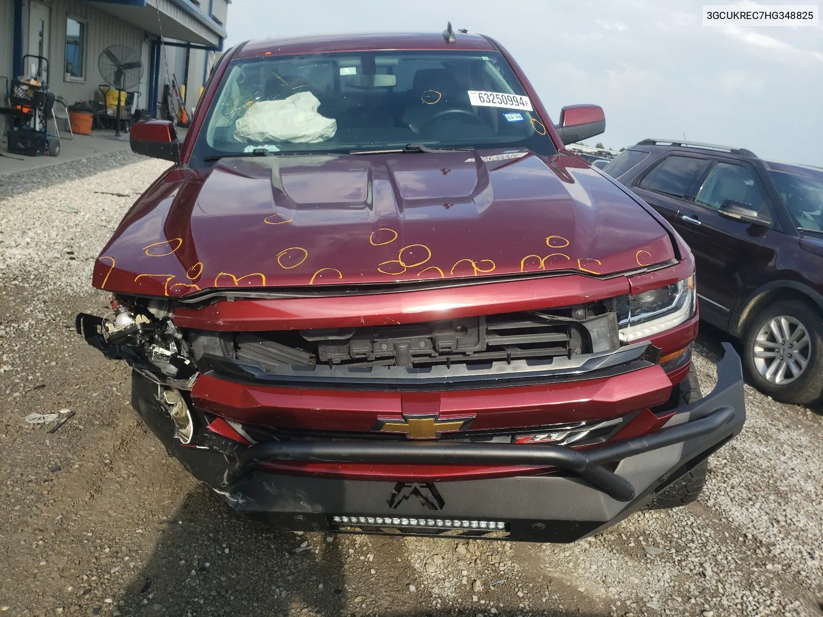 2017 Chevrolet Silverado K1500 Lt VIN: 3GCUKREC7HG348825 Lot: 63250994