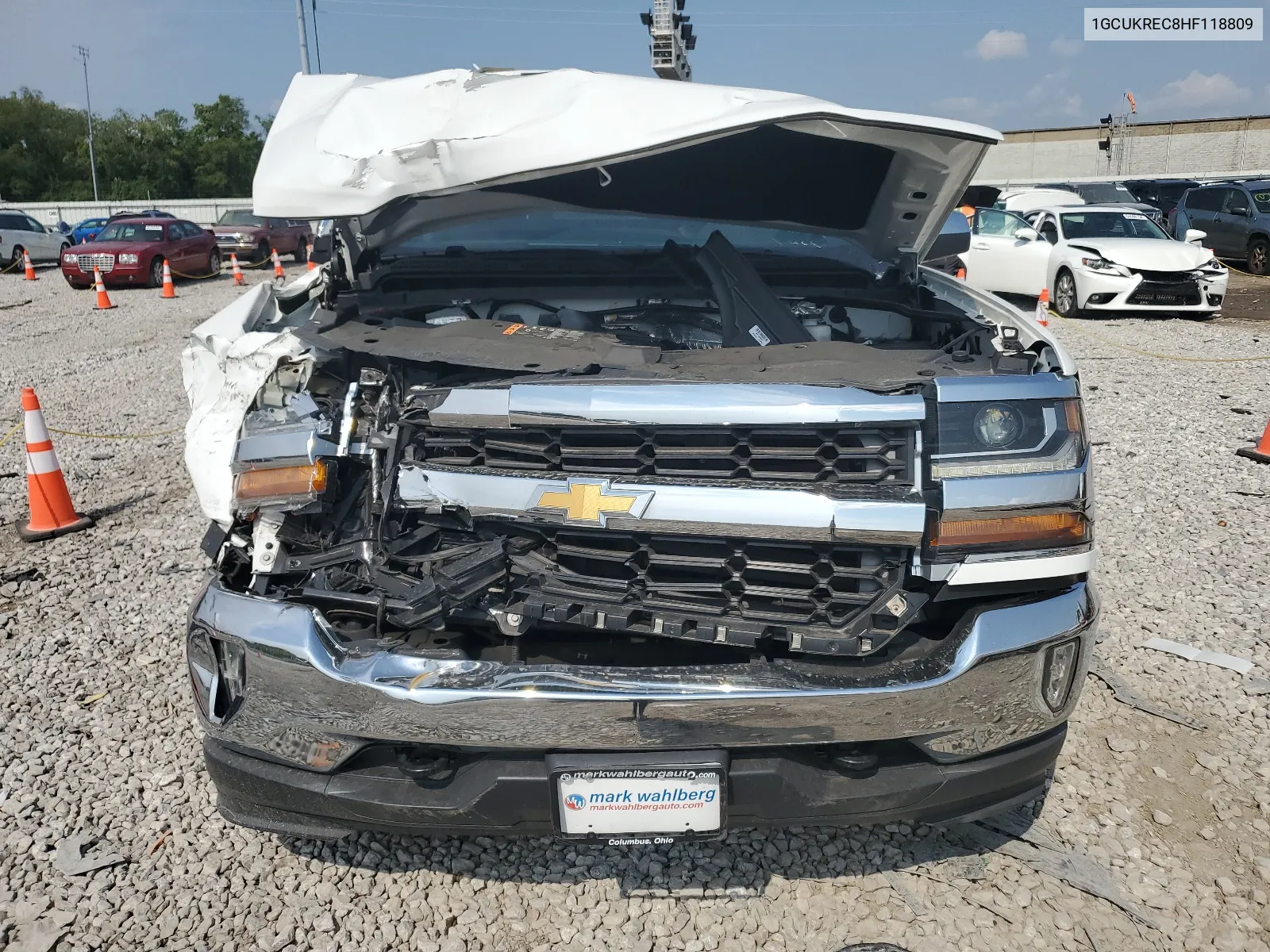 2017 Chevrolet Silverado K1500 Lt VIN: 1GCUKREC8HF118809 Lot: 64307584