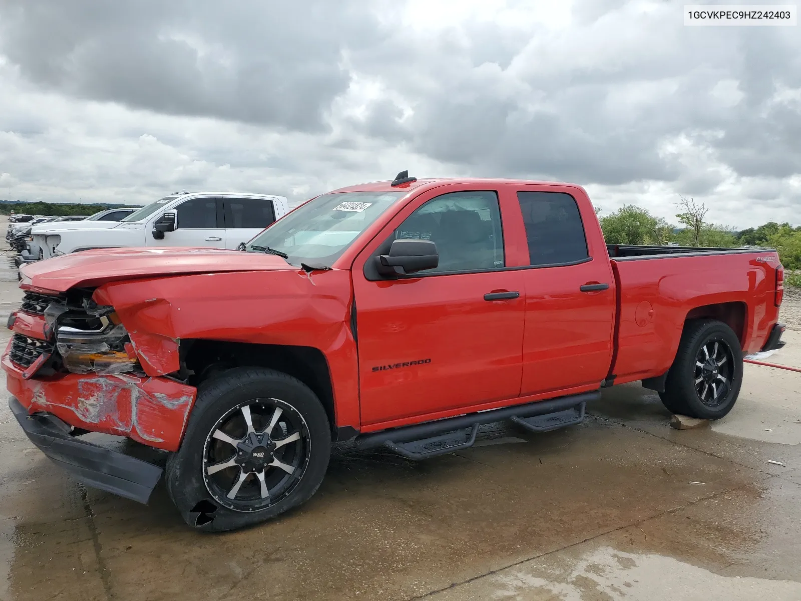 2017 Chevrolet Silverado K1500 Custom VIN: 1GCVKPEC9HZ242403 Lot: 64324824