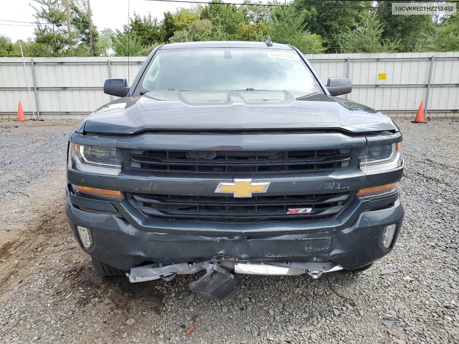 2017 Chevrolet Silverado K1500 Lt VIN: 1GCVKREC1HZ252452 Lot: 64405394