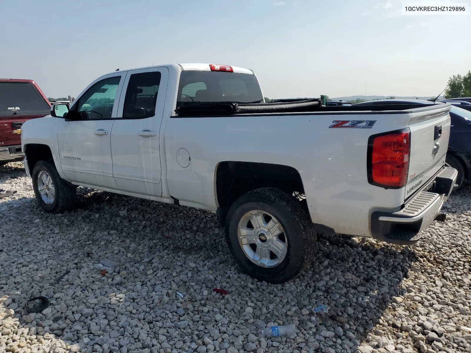 2017 Chevrolet Silverado K1500 Lt VIN: 1GCVKREC3HZ129896 Lot: 65377794