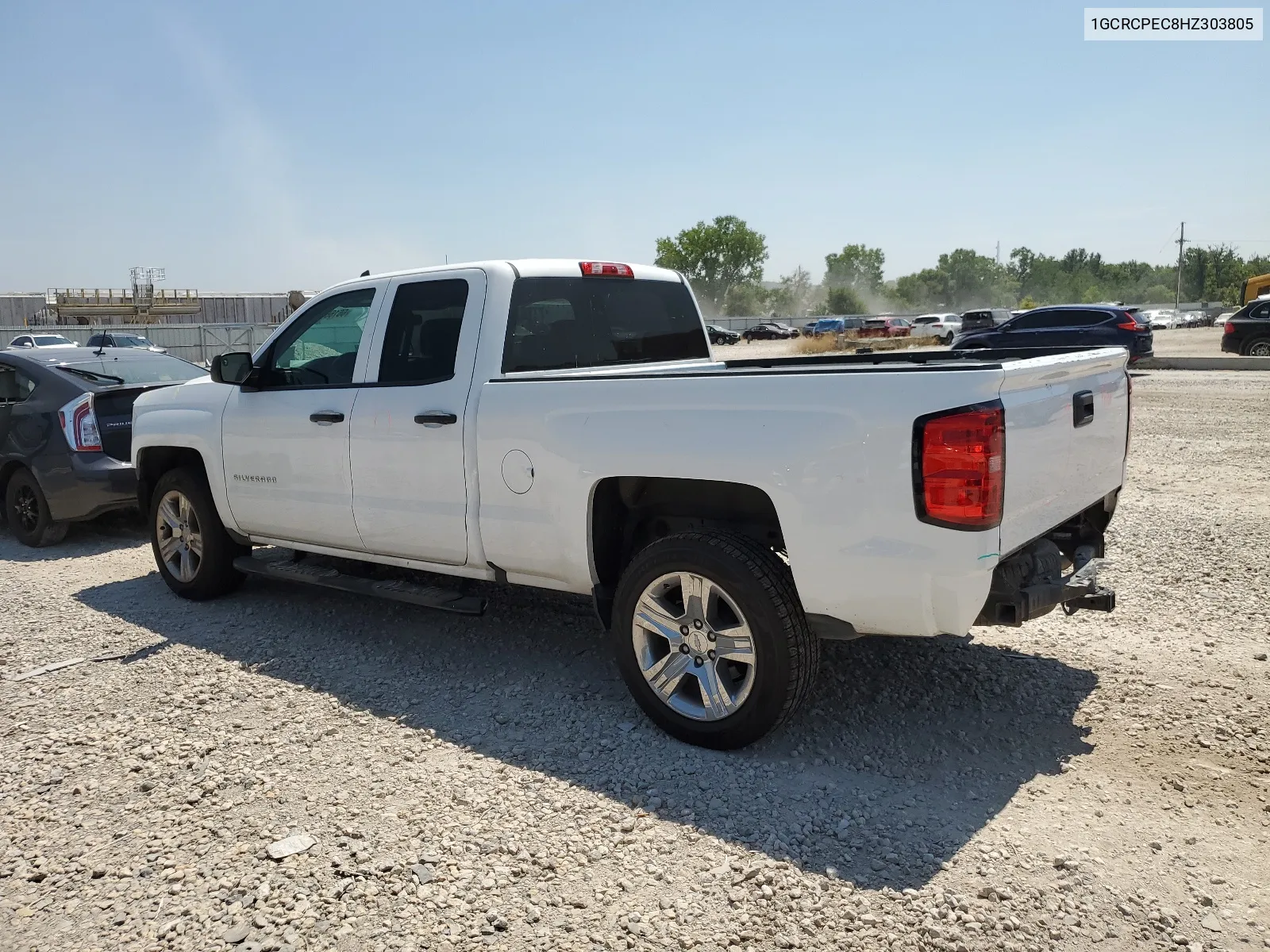 2017 Chevrolet Silverado C1500 Custom VIN: 1GCRCPEC8HZ303805 Lot: 66166194