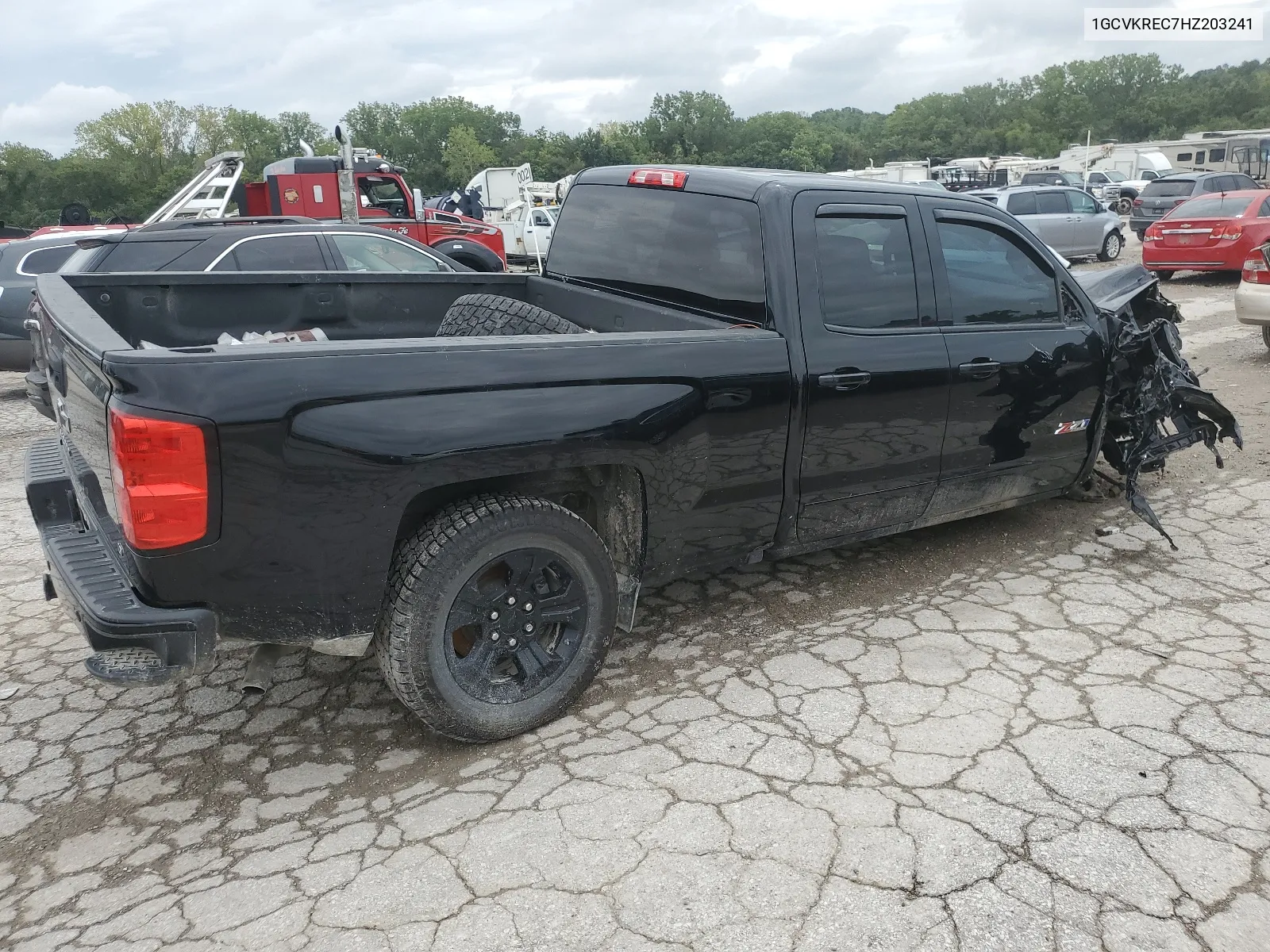 2017 Chevrolet Silverado K1500 Lt VIN: 1GCVKREC7HZ203241 Lot: 66415954