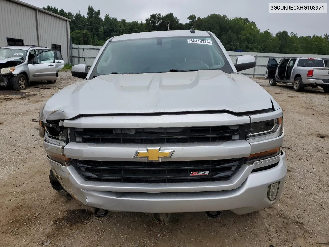 3GCUKRECXHG103971 2017 Chevrolet Silverado K1500 Lt