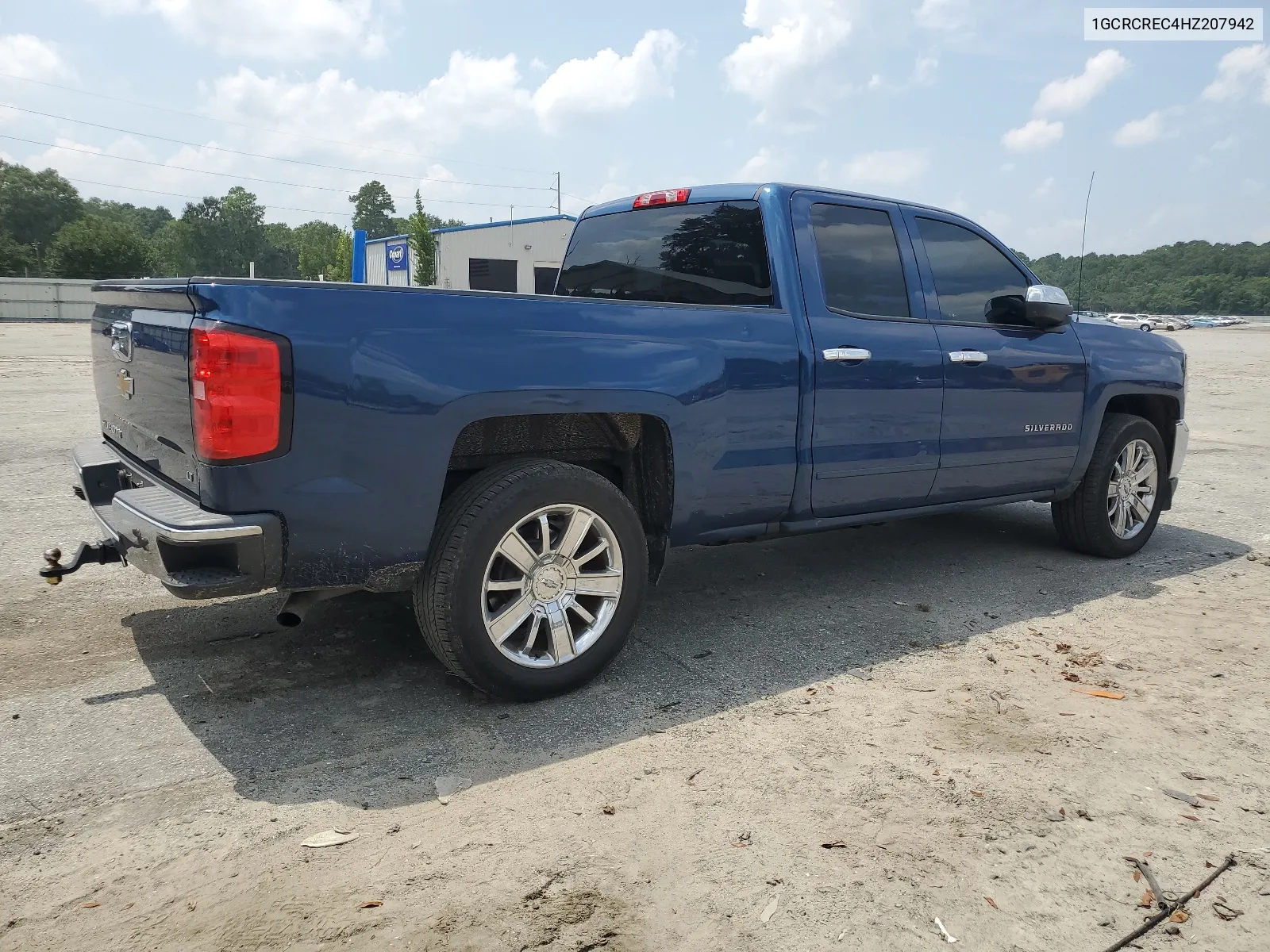 2017 Chevrolet Silverado C1500 Lt VIN: 1GCRCREC4HZ207942 Lot: 66838744