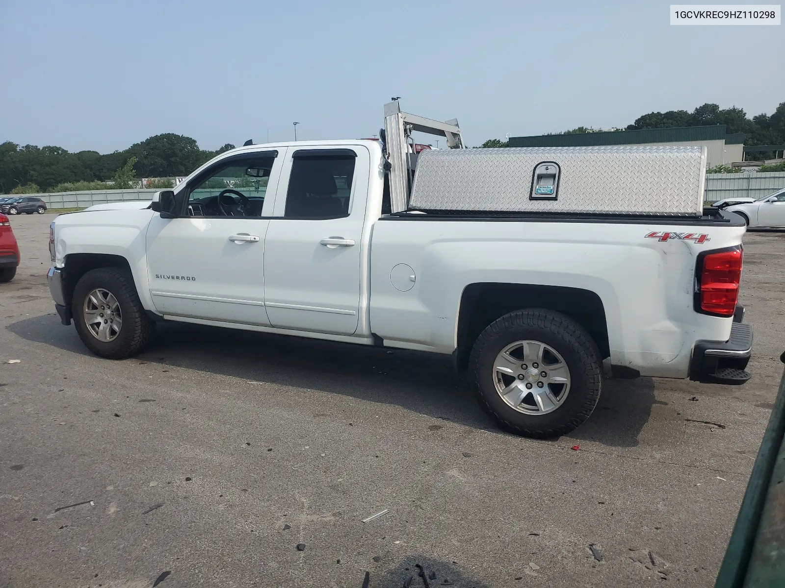 2017 Chevrolet Silverado K1500 Lt VIN: 1GCVKREC9HZ110298 Lot: 67228754