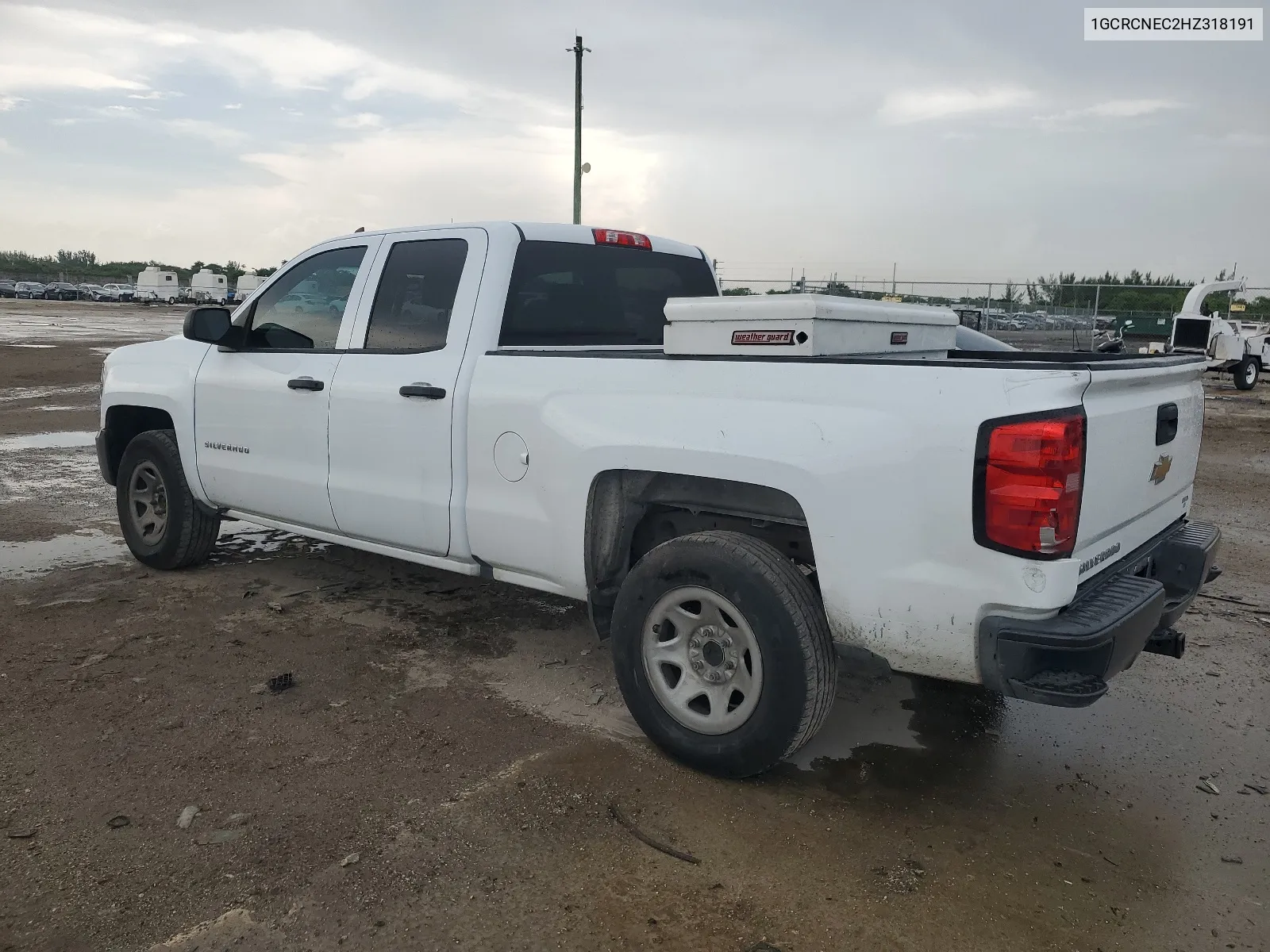 2017 Chevrolet Silverado C1500 VIN: 1GCRCNEC2HZ318191 Lot: 68210844