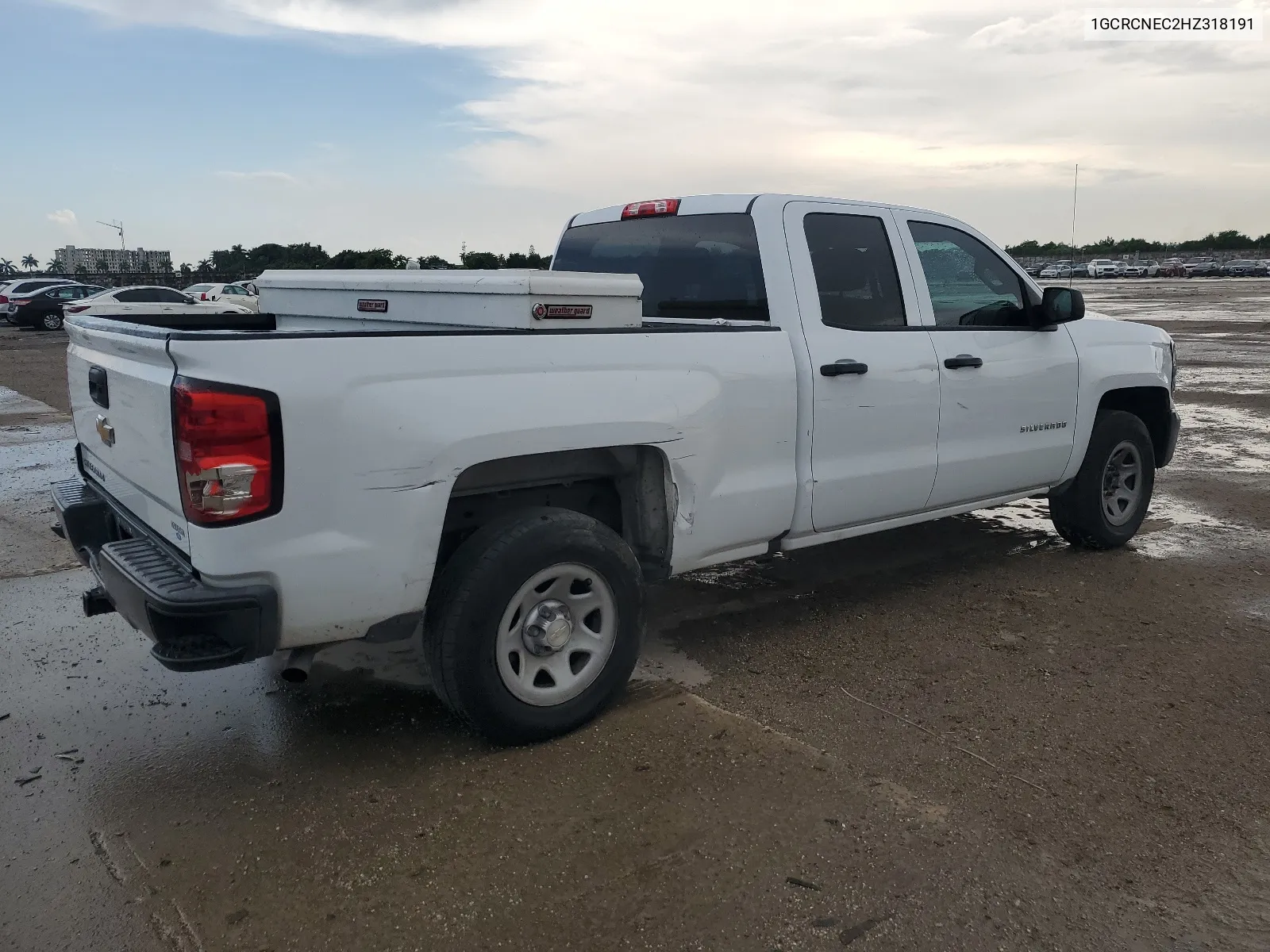 2017 Chevrolet Silverado C1500 VIN: 1GCRCNEC2HZ318191 Lot: 68210844