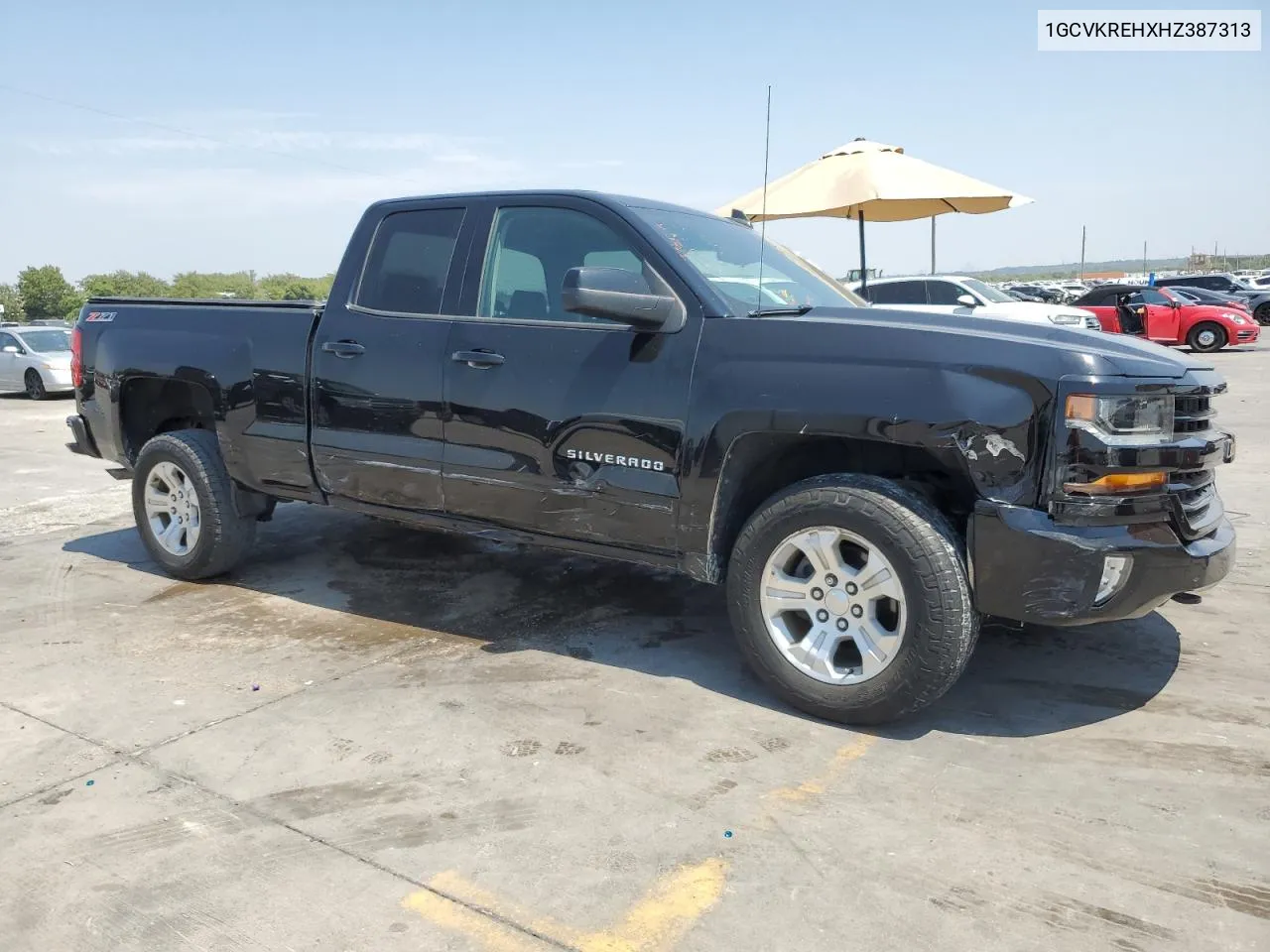 2017 Chevrolet Silverado K1500 Lt VIN: 1GCVKREHXHZ387313 Lot: 68376654