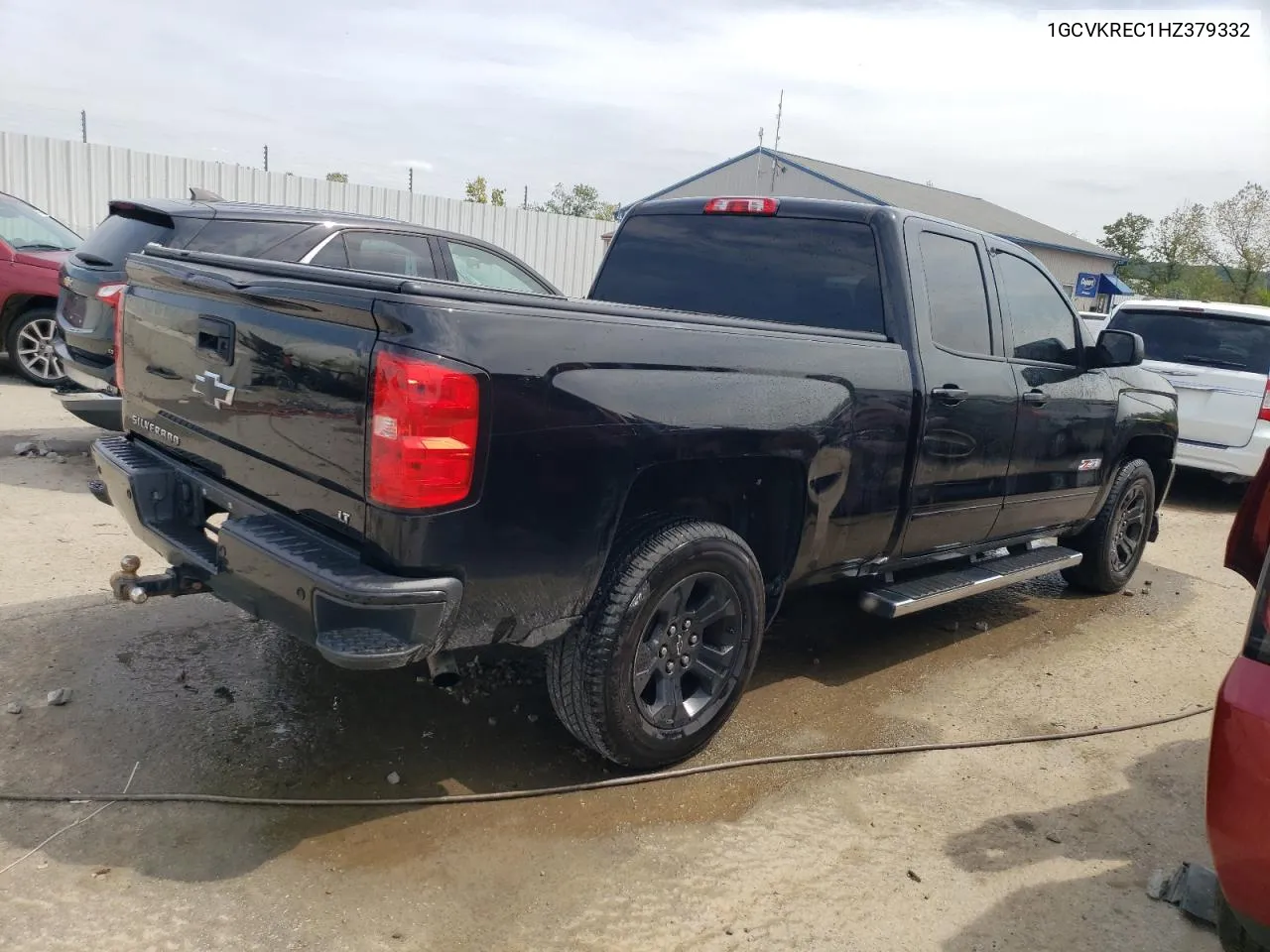 2017 Chevrolet Silverado K1500 Lt VIN: 1GCVKREC1HZ379332 Lot: 69802944