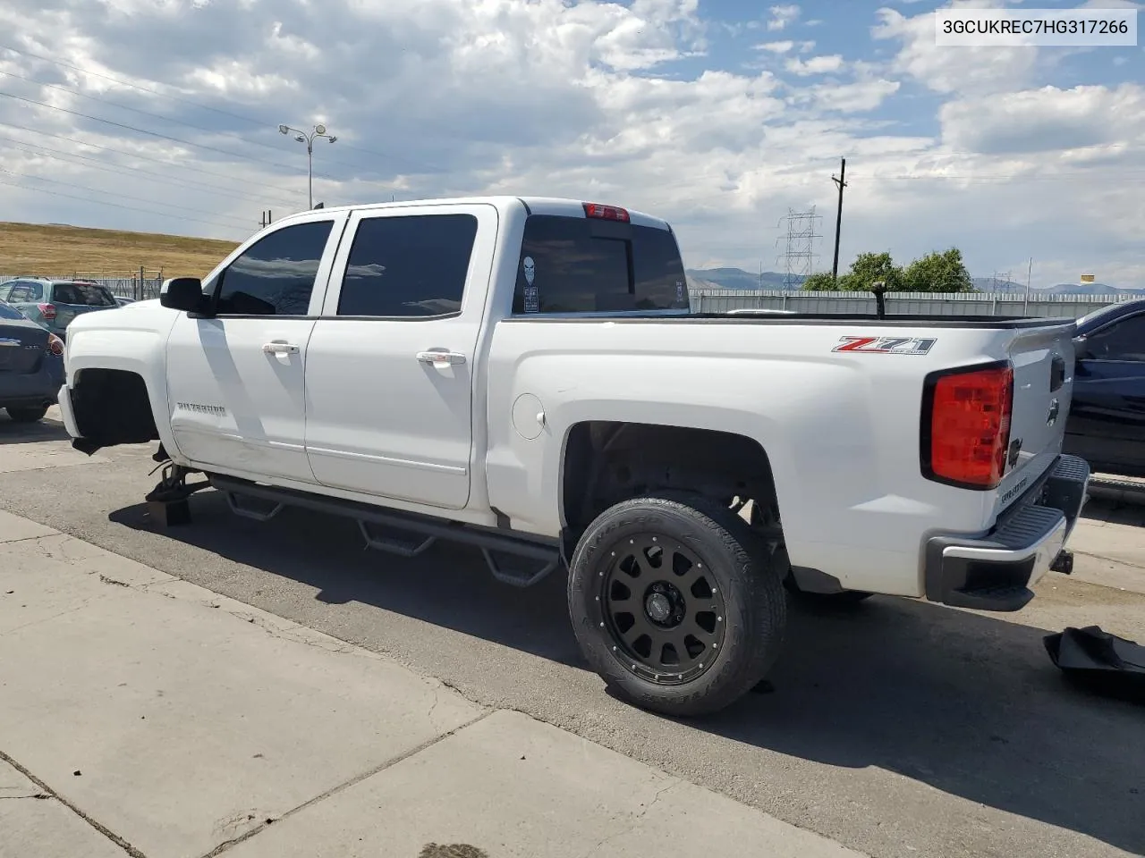 2017 Chevrolet Silverado K1500 Lt VIN: 3GCUKREC7HG317266 Lot: 69975574