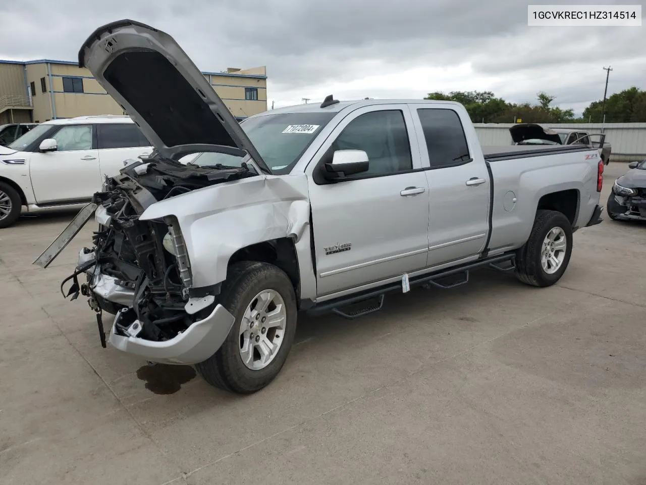 2017 Chevrolet Silverado K1500 Lt VIN: 1GCVKREC1HZ314514 Lot: 71072004