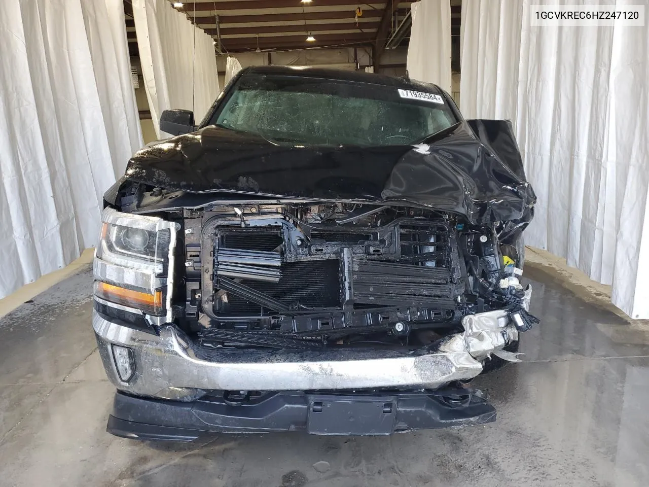 1GCVKREC6HZ247120 2017 Chevrolet Silverado K1500 Lt