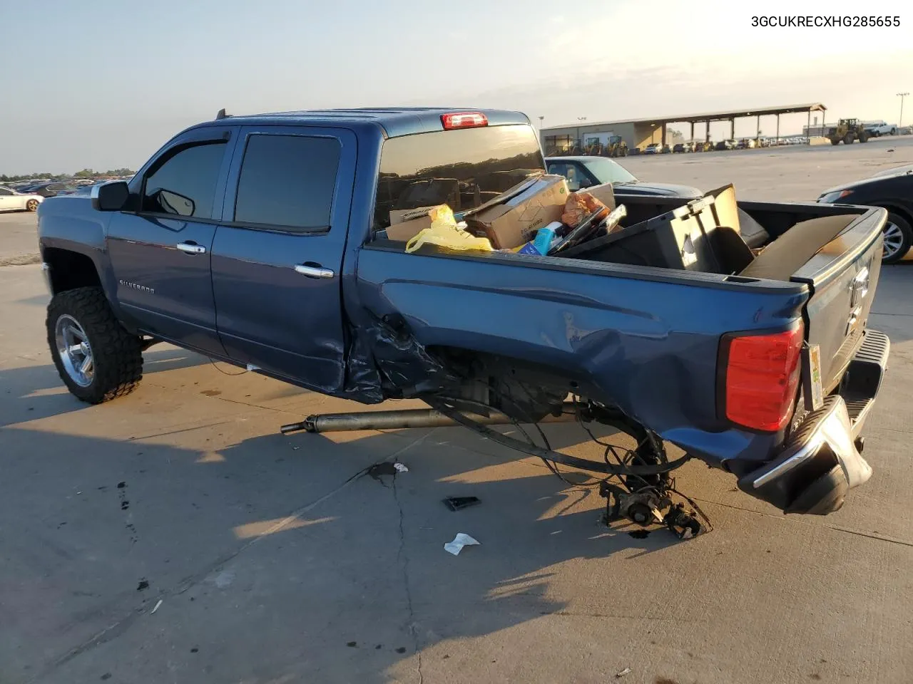 2017 Chevrolet Silverado K1500 Lt VIN: 3GCUKRECXHG285655 Lot: 71948214