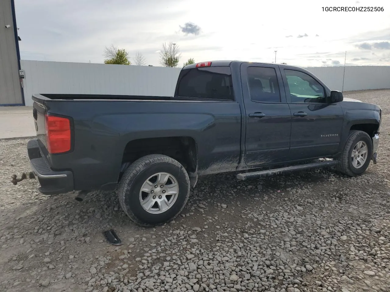 1GCRCREC0HZ252506 2017 Chevrolet Silverado C1500 Lt